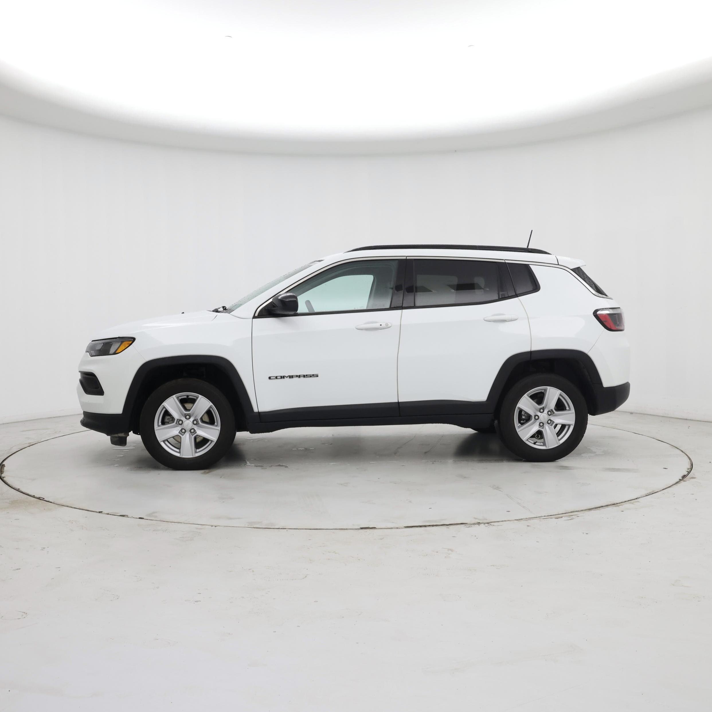 Thumbnail: 2022 Jeep Compass - 3
