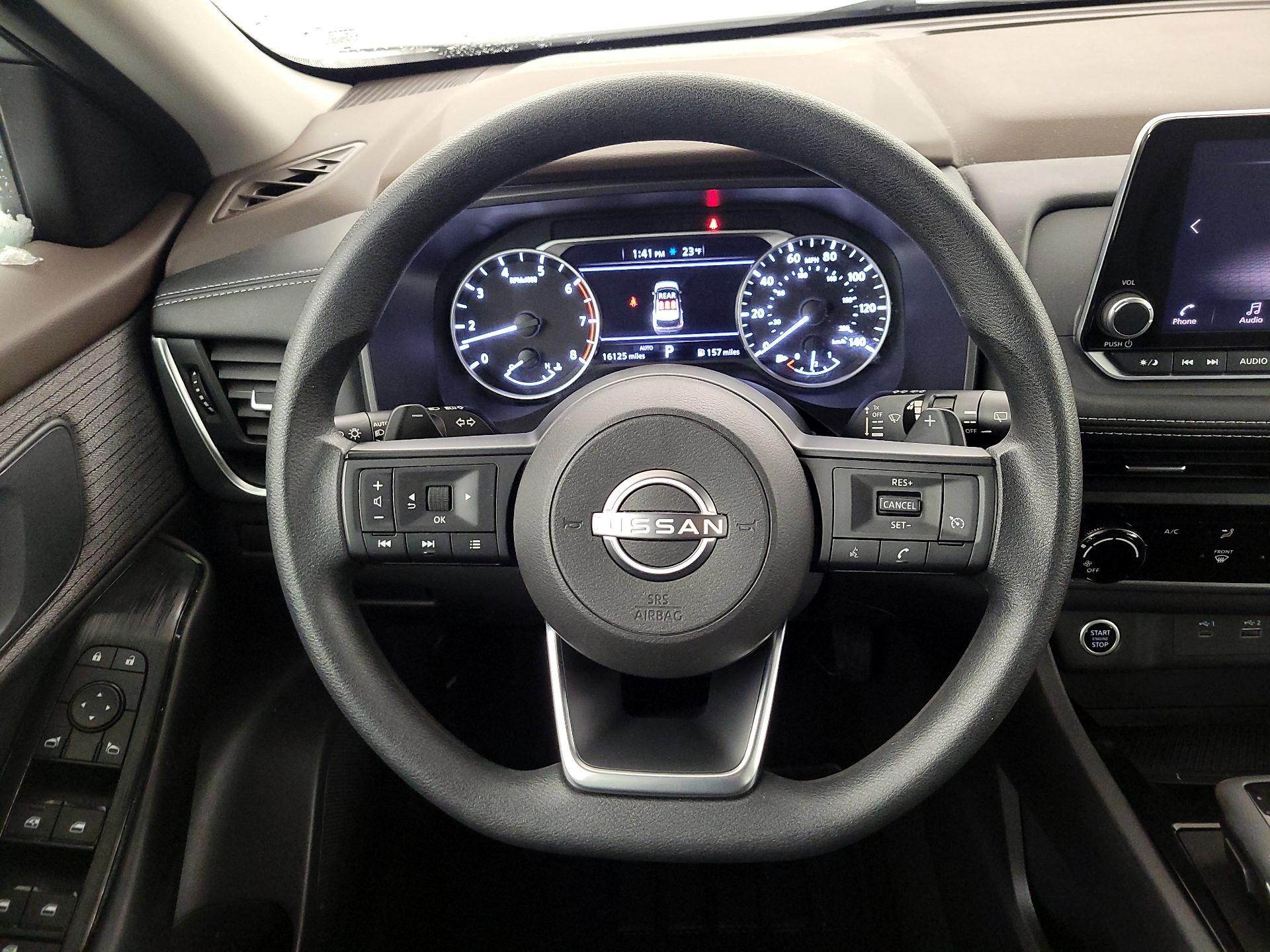 Thumbnail: 2023 Nissan Rogue - 10