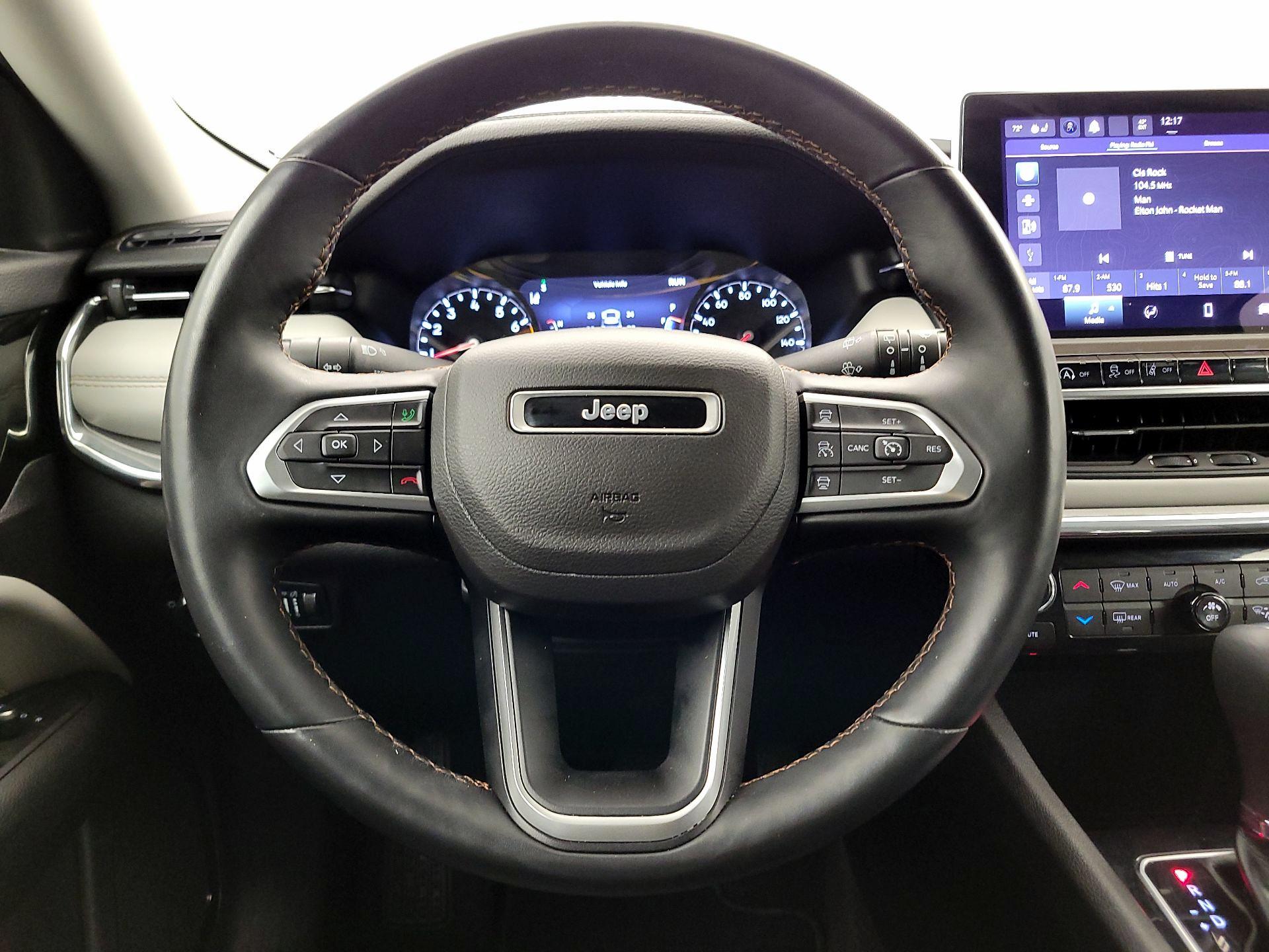 Thumbnail: 2022 Jeep Compass - 10