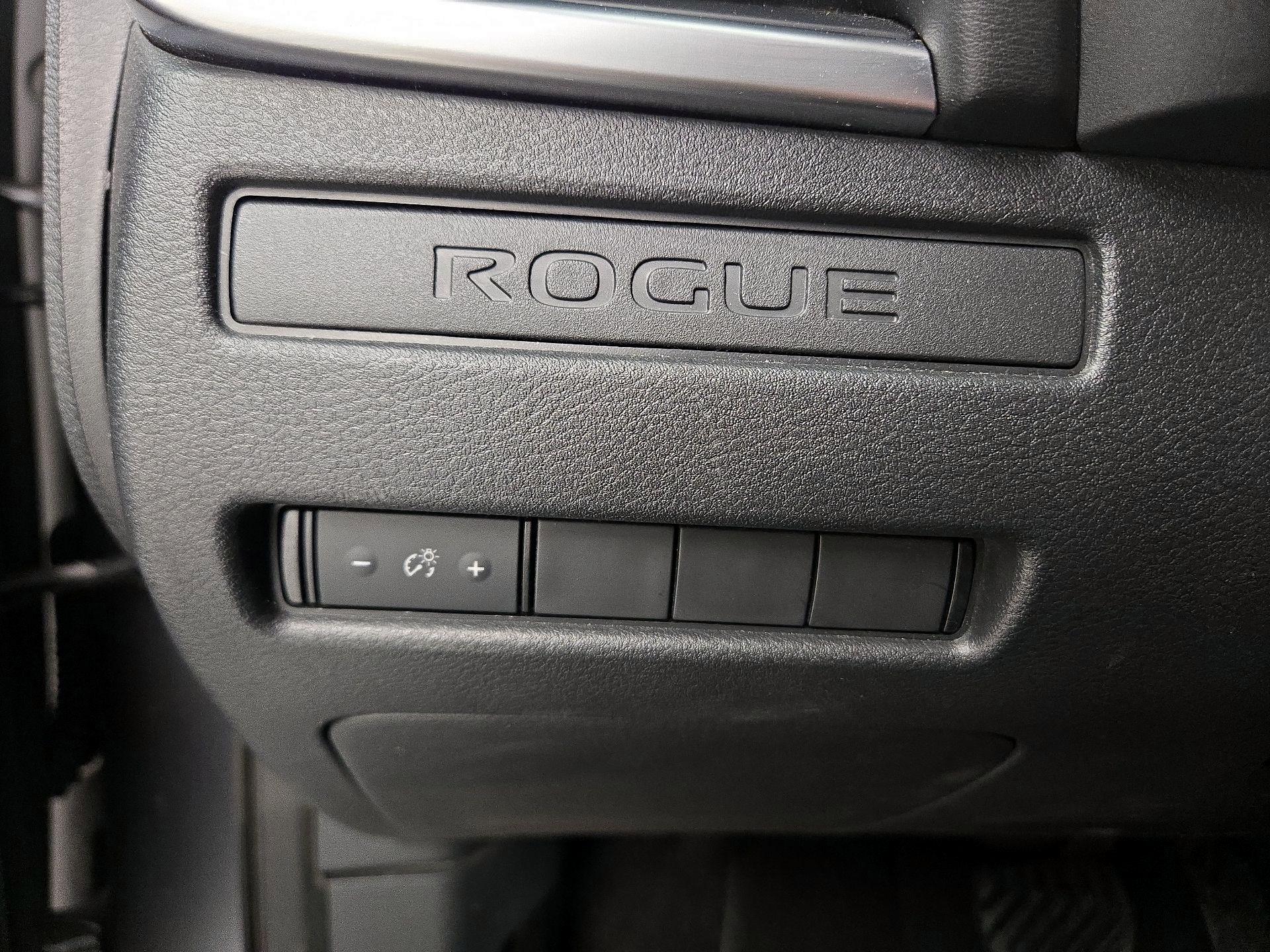 Thumbnail: 2023 Nissan Rogue - 13