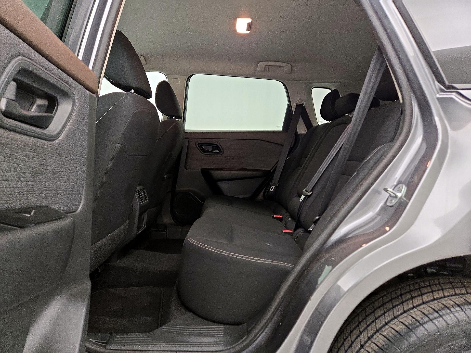 Thumbnail: 2023 Nissan Rogue - 19