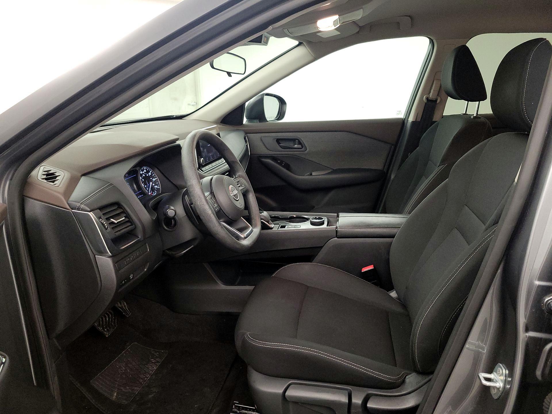 Thumbnail: 2023 Nissan Rogue - 11