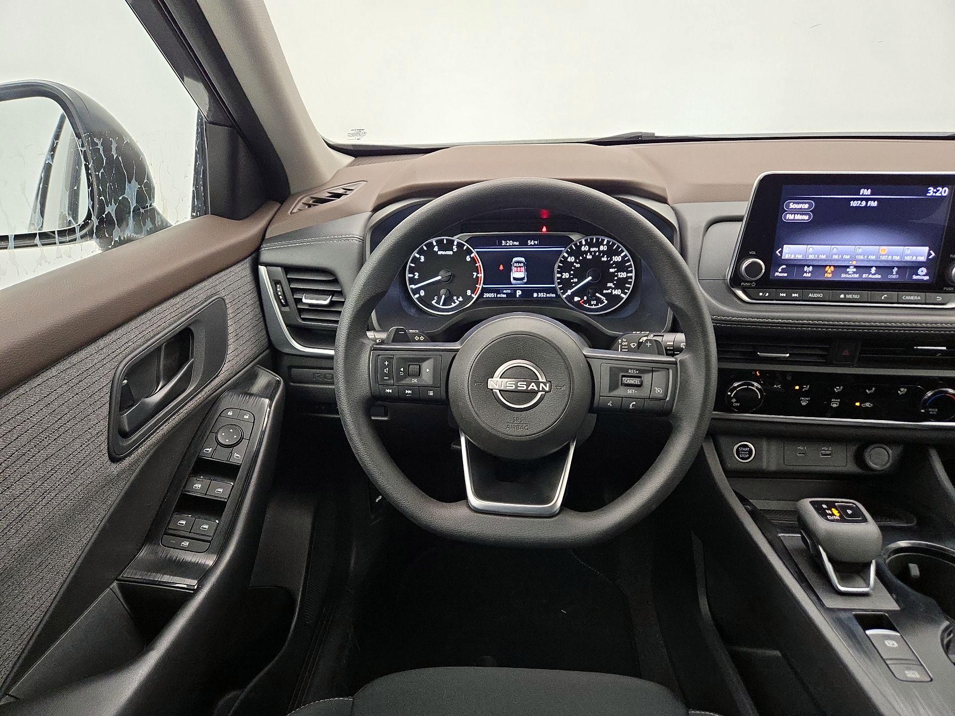 Thumbnail: 2023 Nissan Rogue - 10