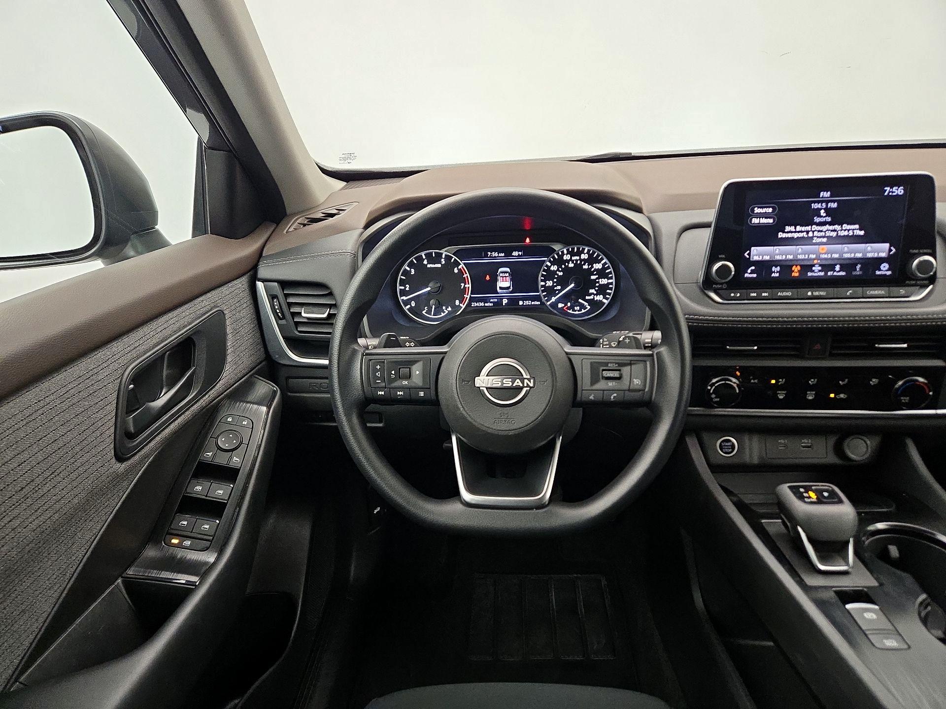 Thumbnail: 2023 Nissan Rogue - 10