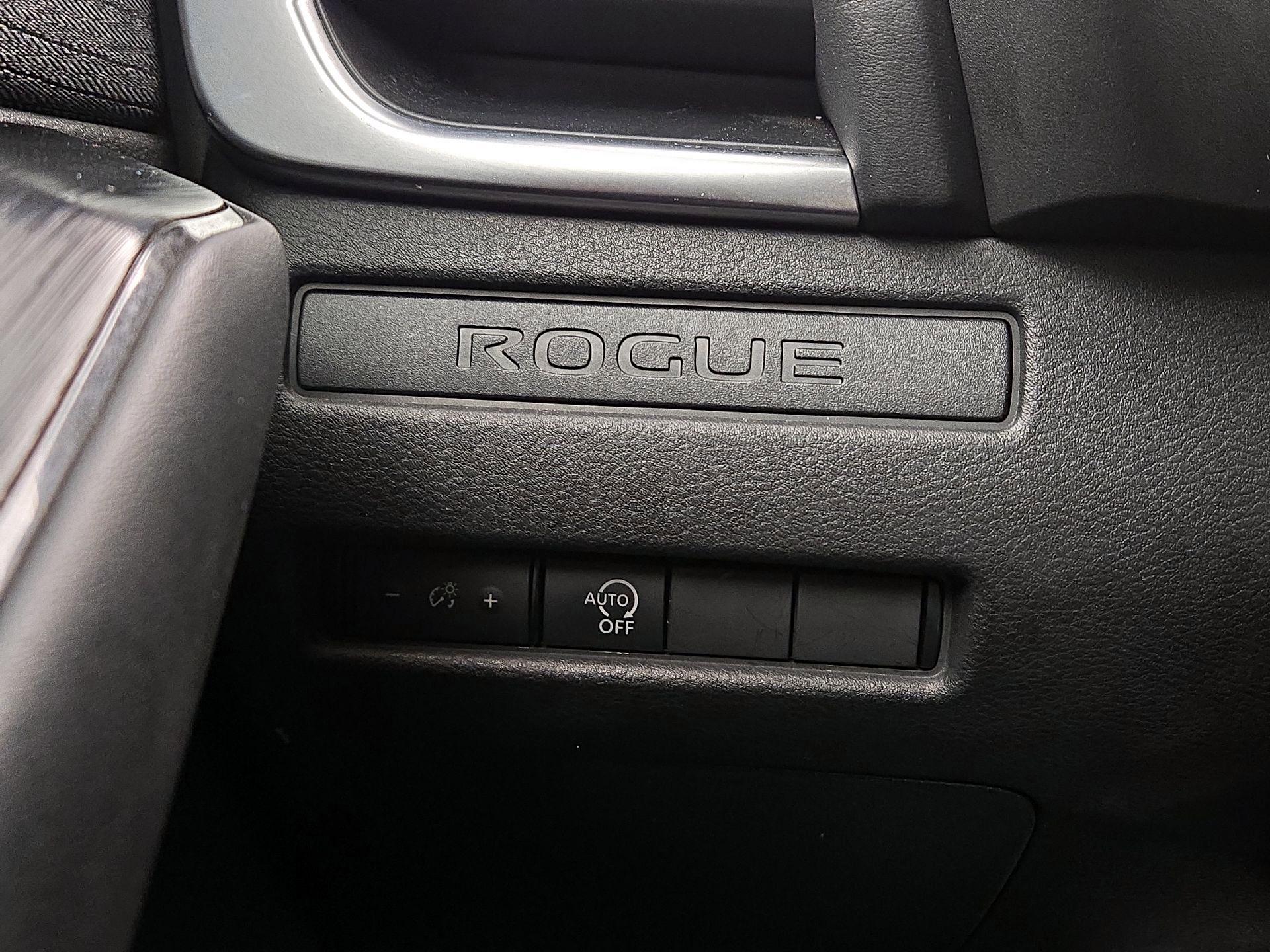 Thumbnail: 2023 Nissan Rogue - 13