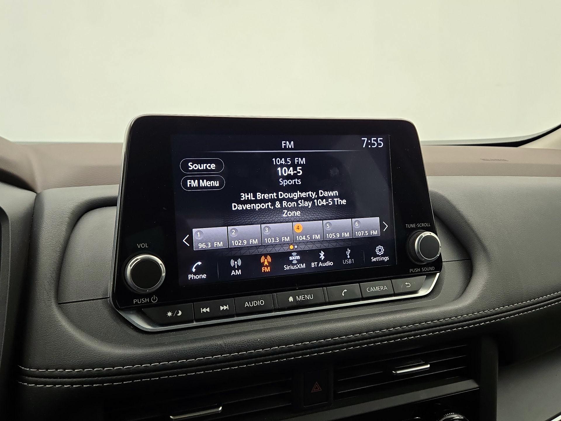 Thumbnail: 2023 Nissan Rogue - 15