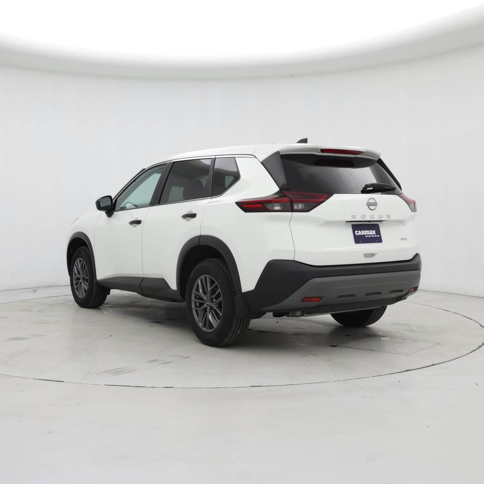 Thumbnail: 2023 Nissan Rogue - 2