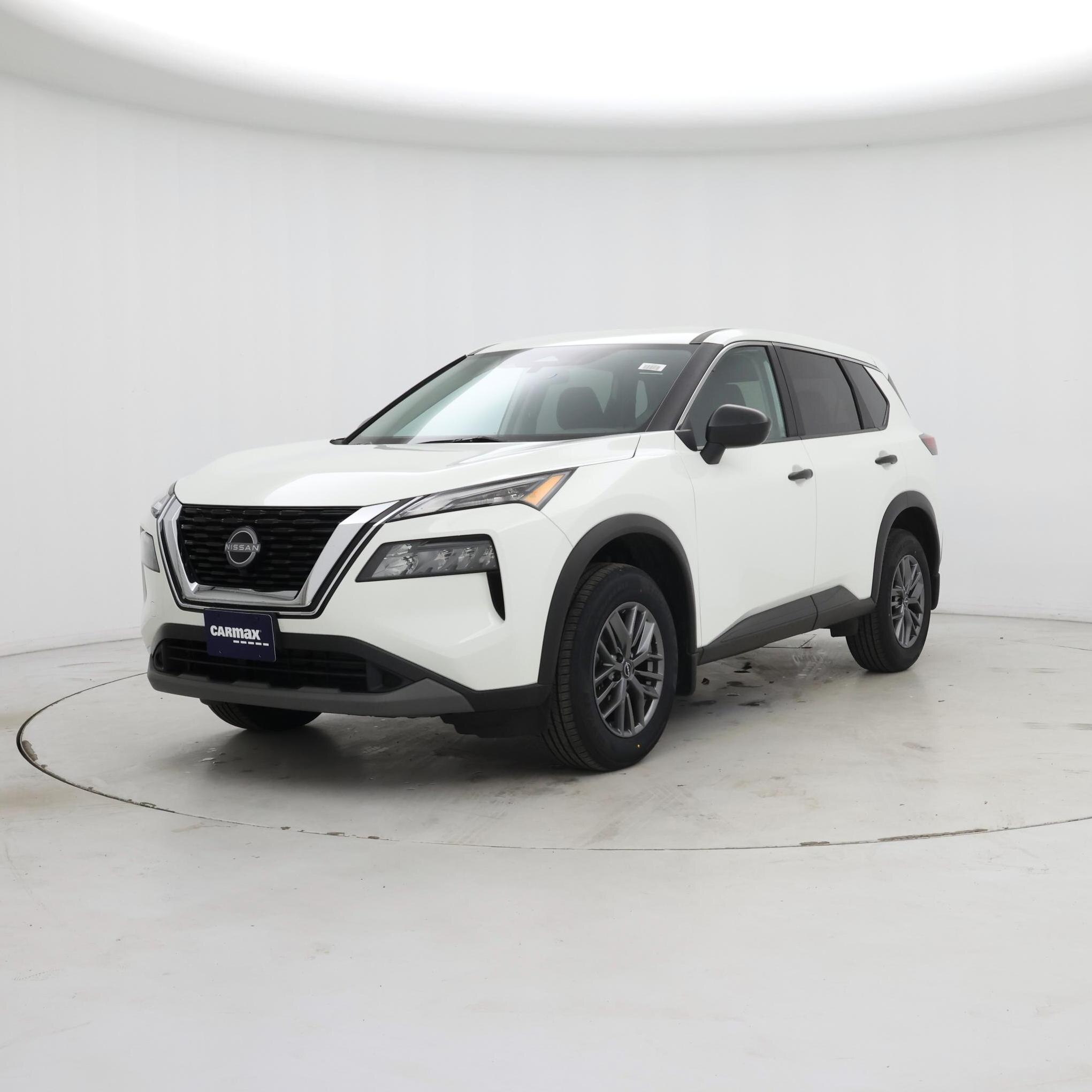 Thumbnail: 2023 Nissan Rogue - 4