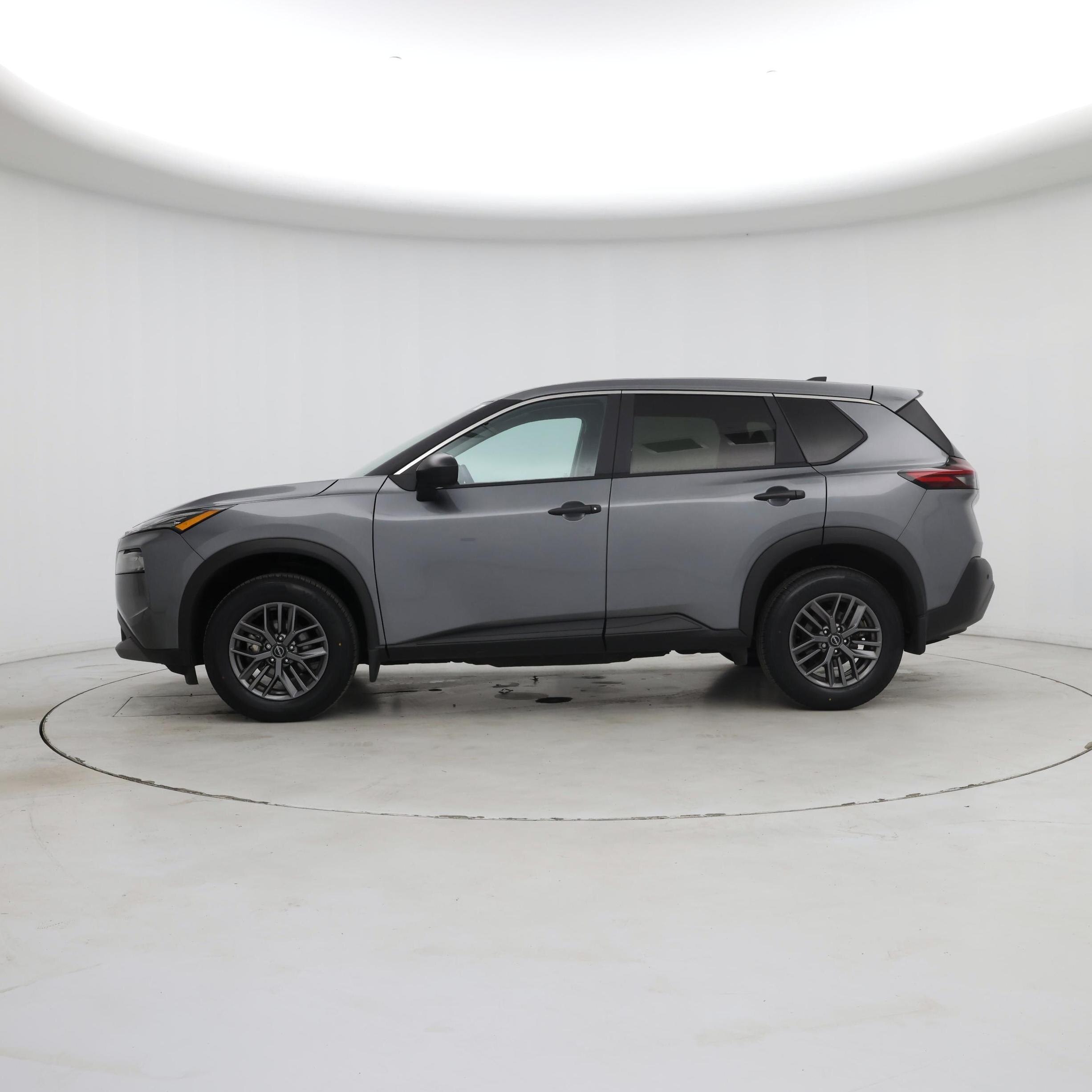 Thumbnail: 2023 Nissan Rogue - 3