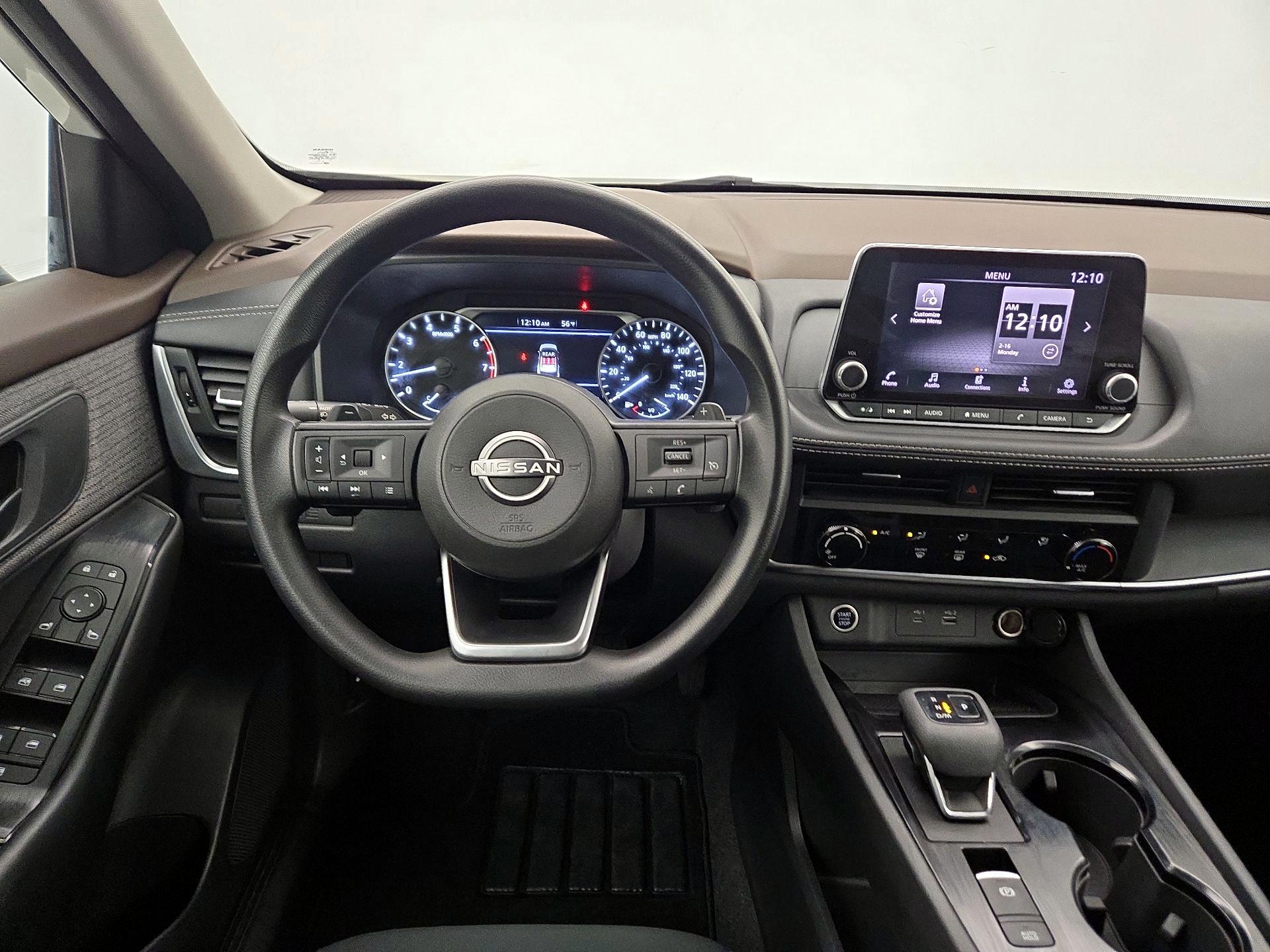 Thumbnail: 2023 Nissan Rogue - 10