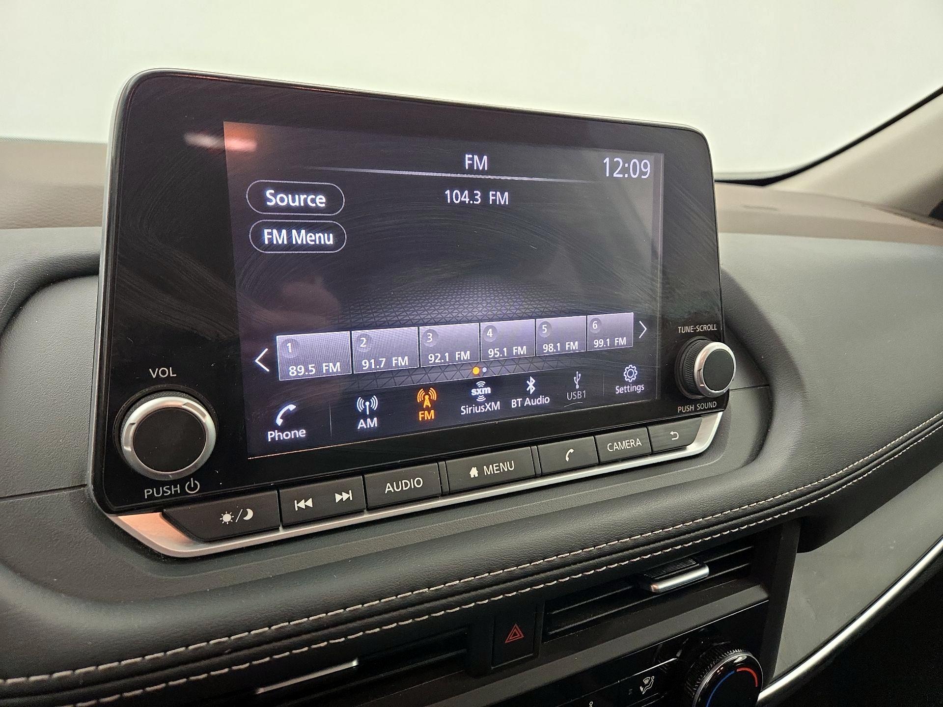 Thumbnail: 2023 Nissan Rogue - 15