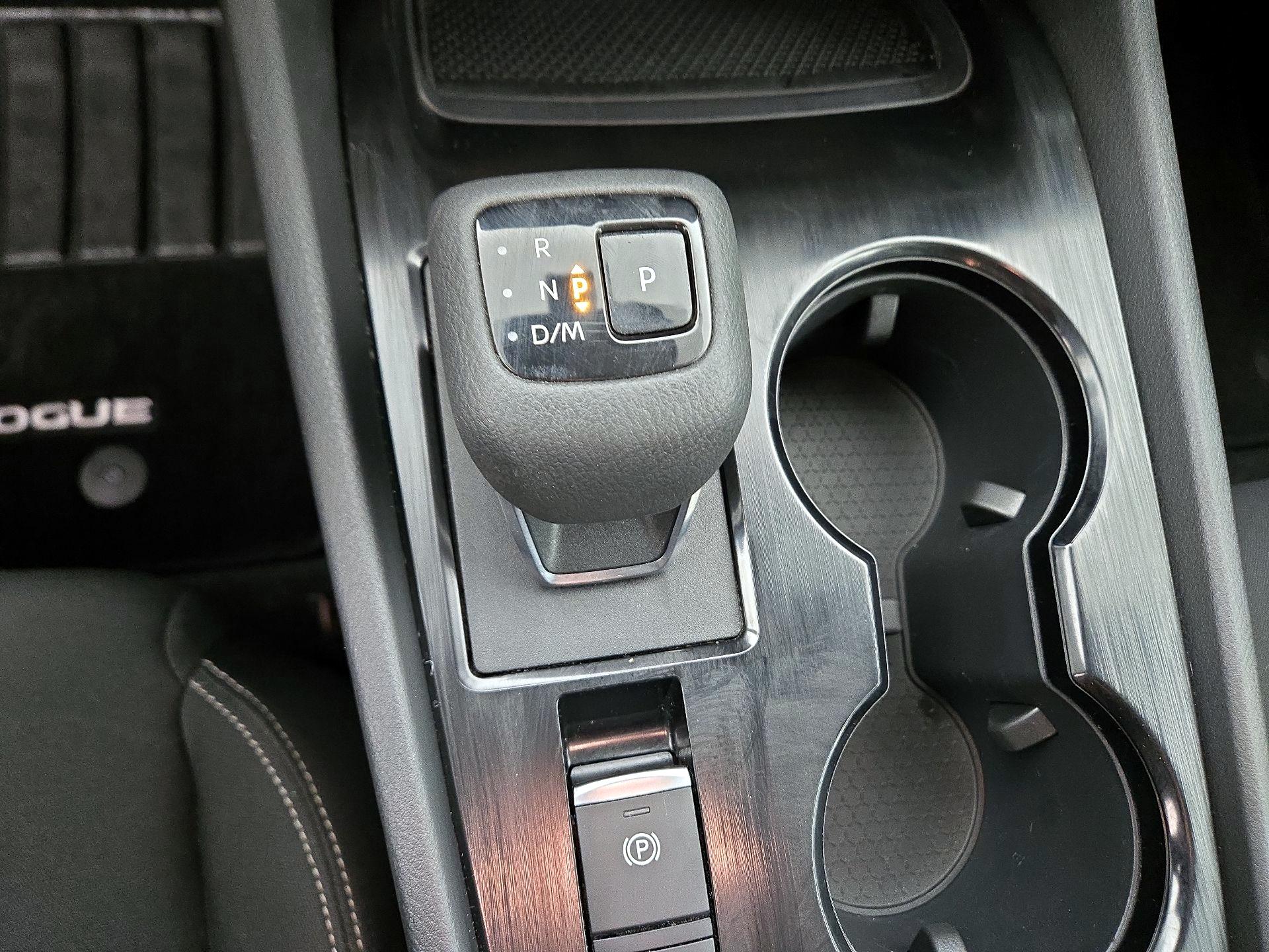 Thumbnail: 2023 Nissan Rogue - 17