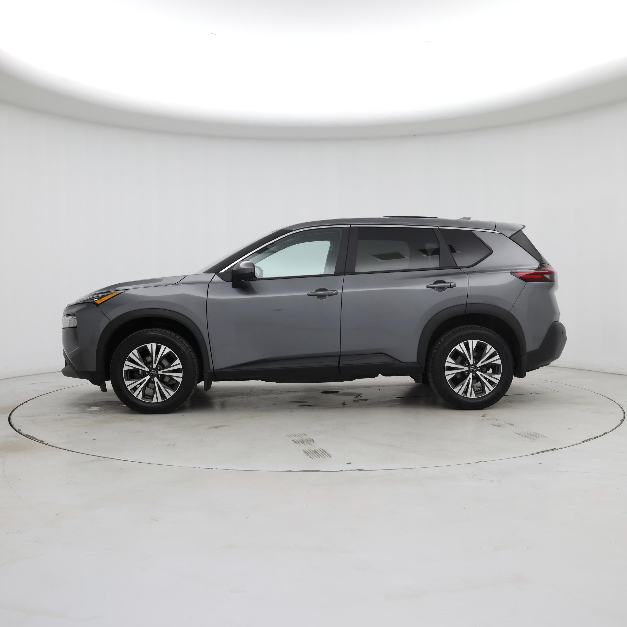 Thumbnail: 2023 Nissan Rogue - 3