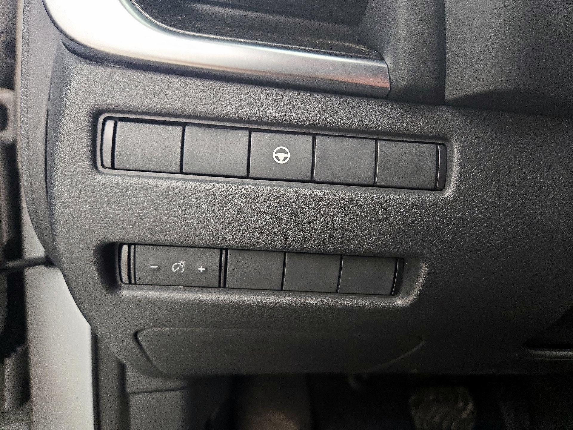 Thumbnail: 2023 Nissan Rogue - 13