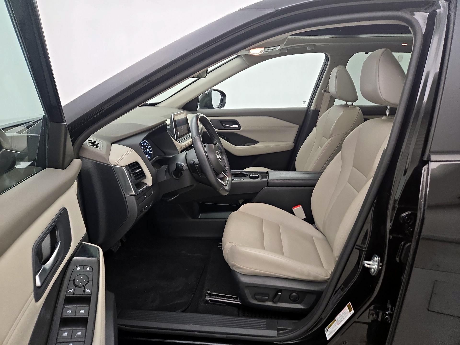 Thumbnail: 2023 Nissan Rogue - 11