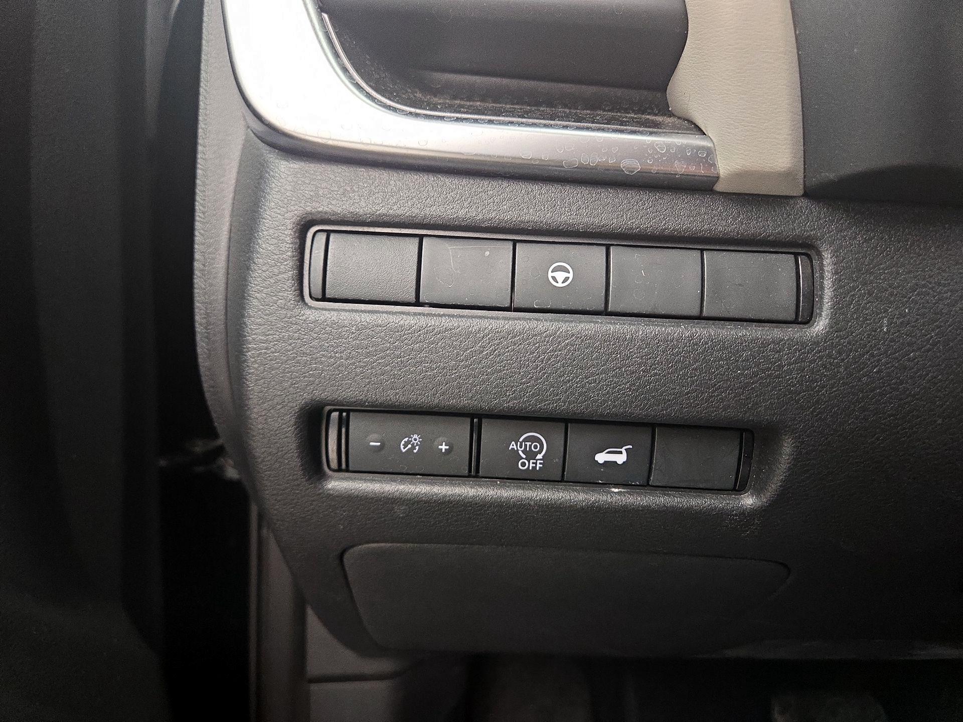 Thumbnail: 2023 Nissan Rogue - 13