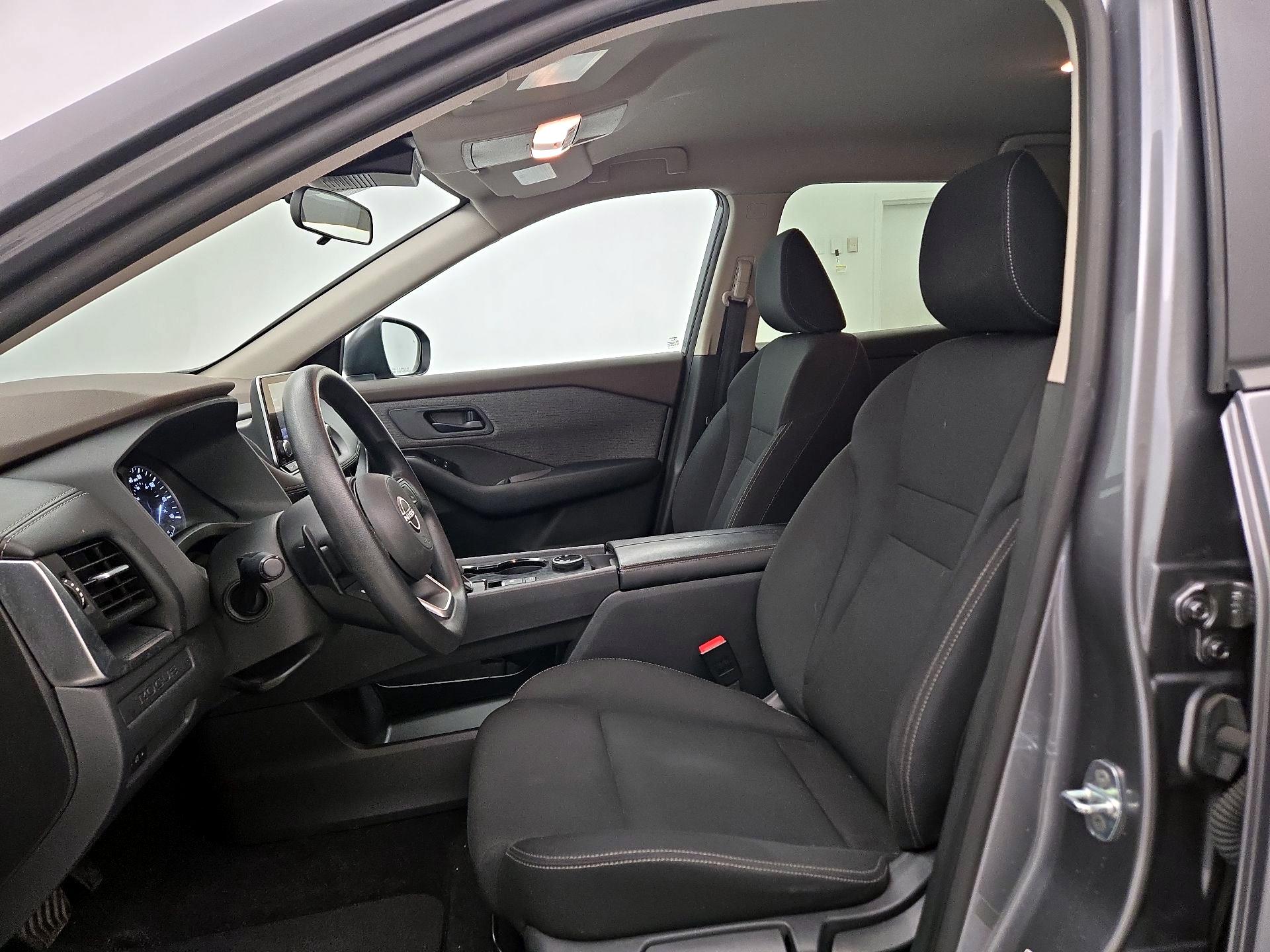 Thumbnail: 2023 Nissan Rogue - 11