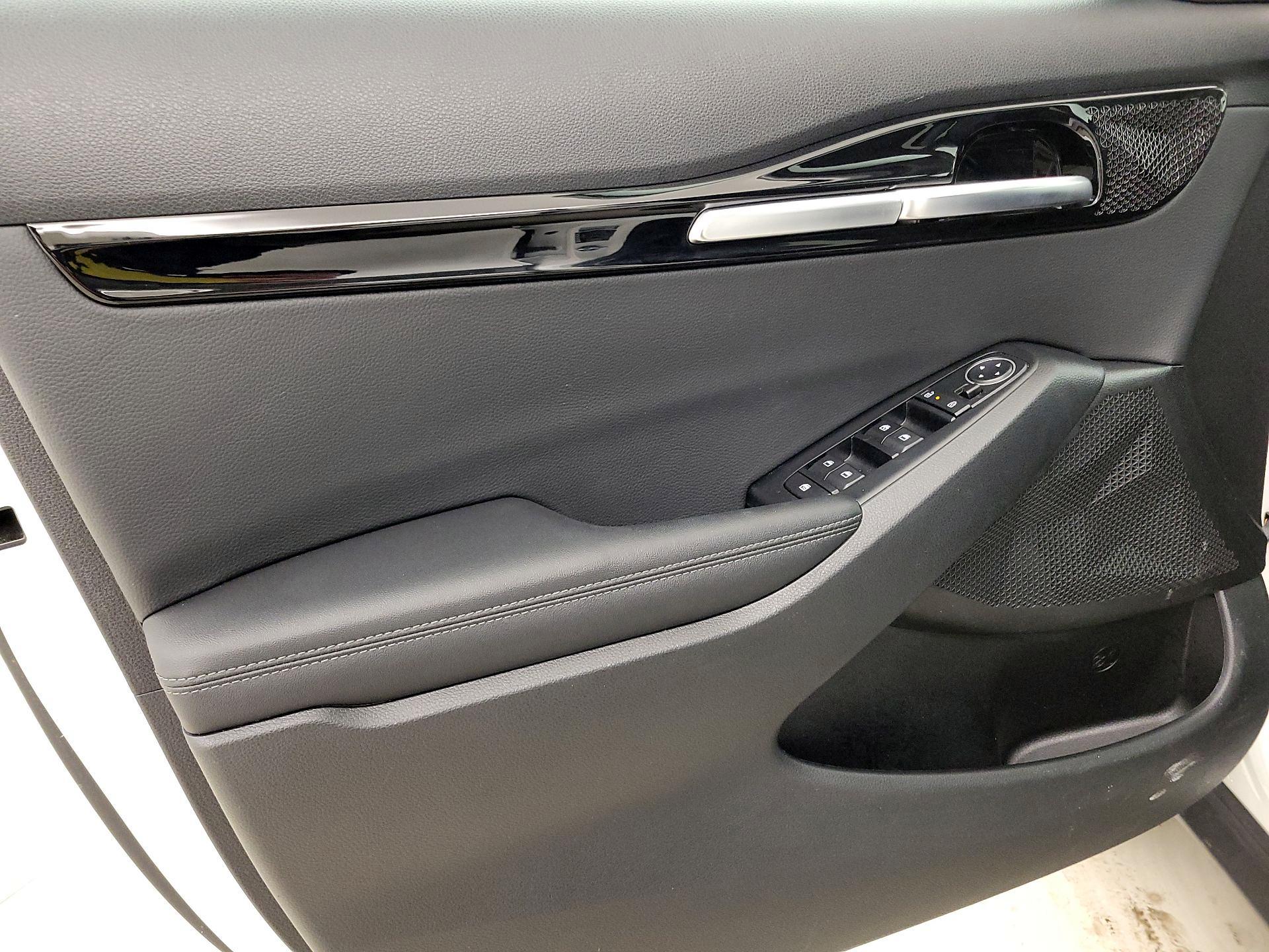 Thumbnail: 2025 Kia Seltos - 12