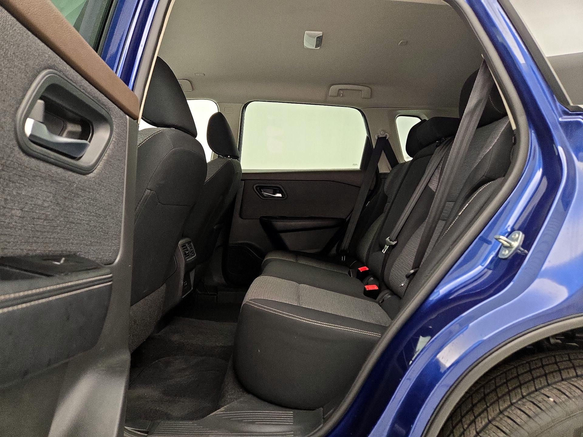 Thumbnail: 2023 Nissan Rogue - 19