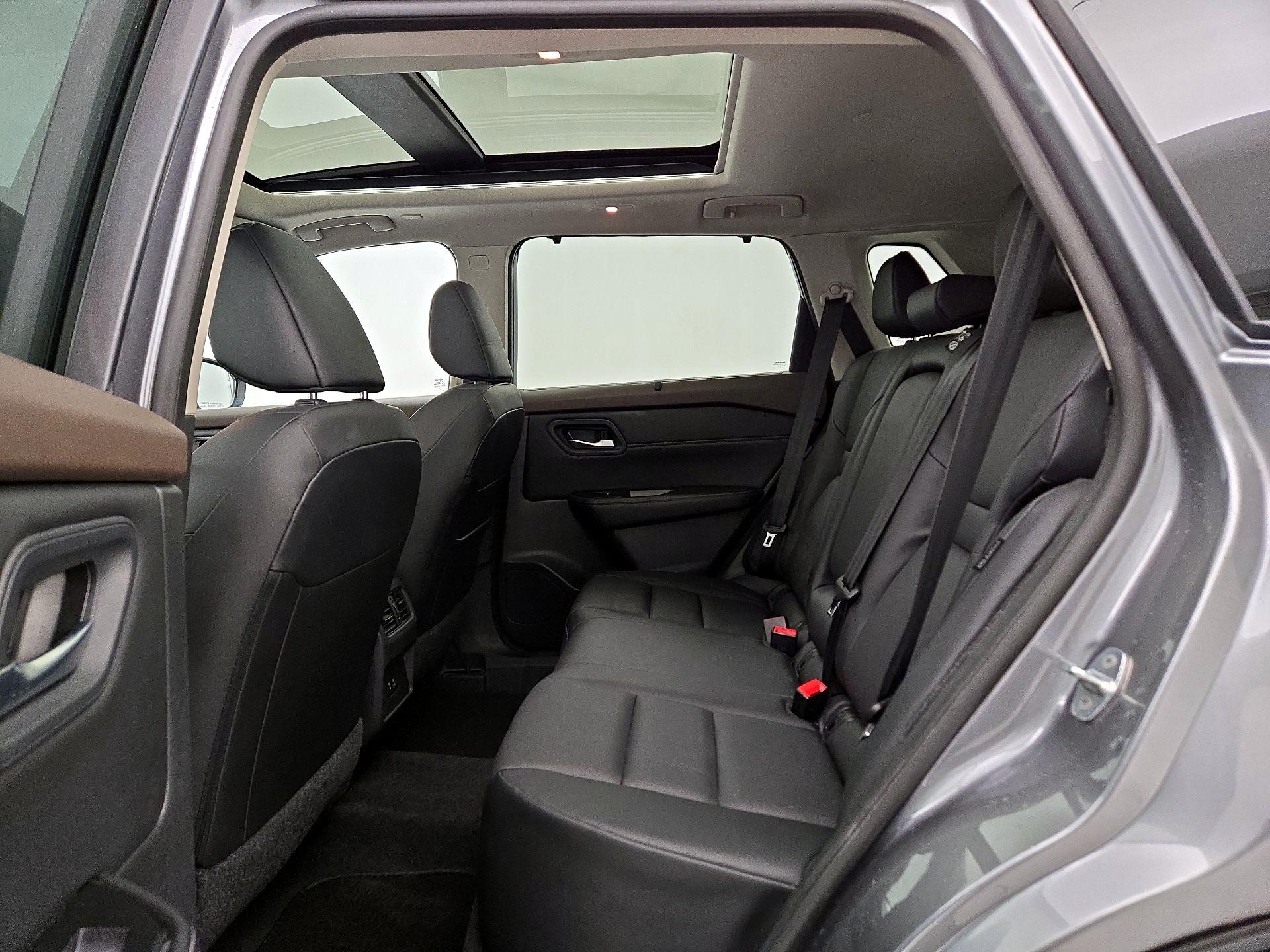 Thumbnail: 2023 Nissan Rogue - 20