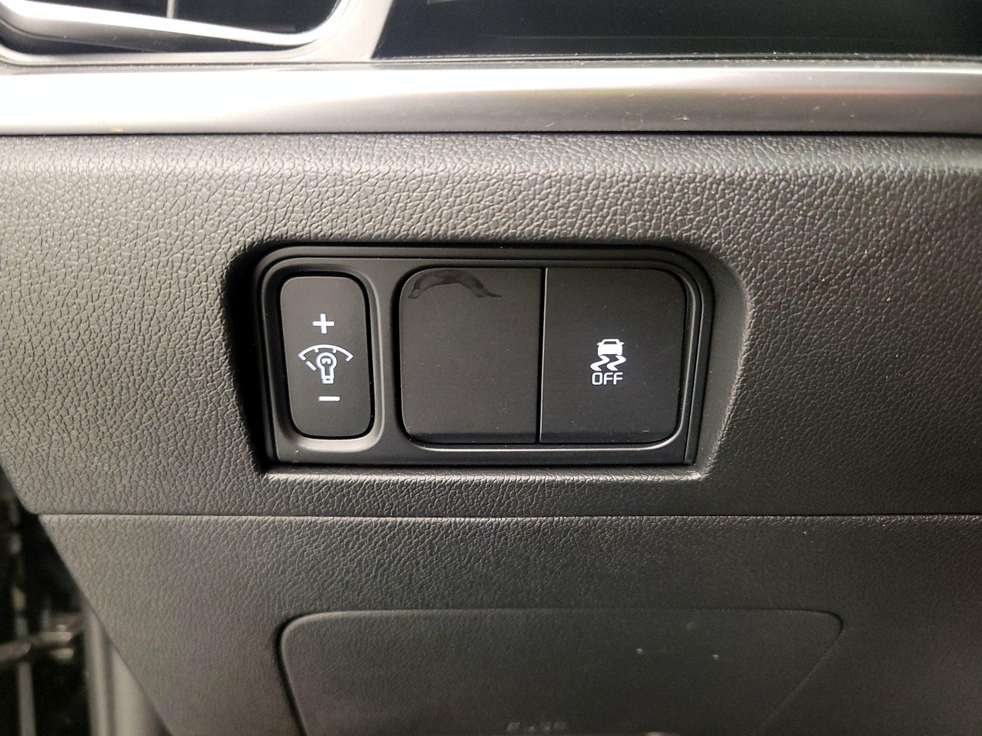 Thumbnail: 2024 Kia Sorento - 13