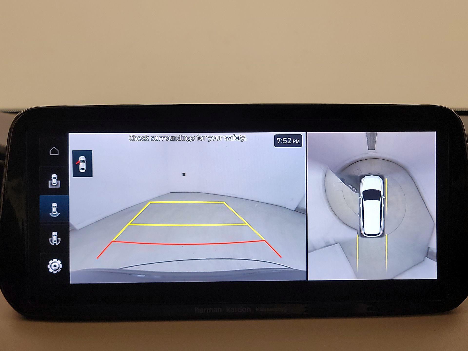 Thumbnail: 2023 Hyundai Santa Fe - 15