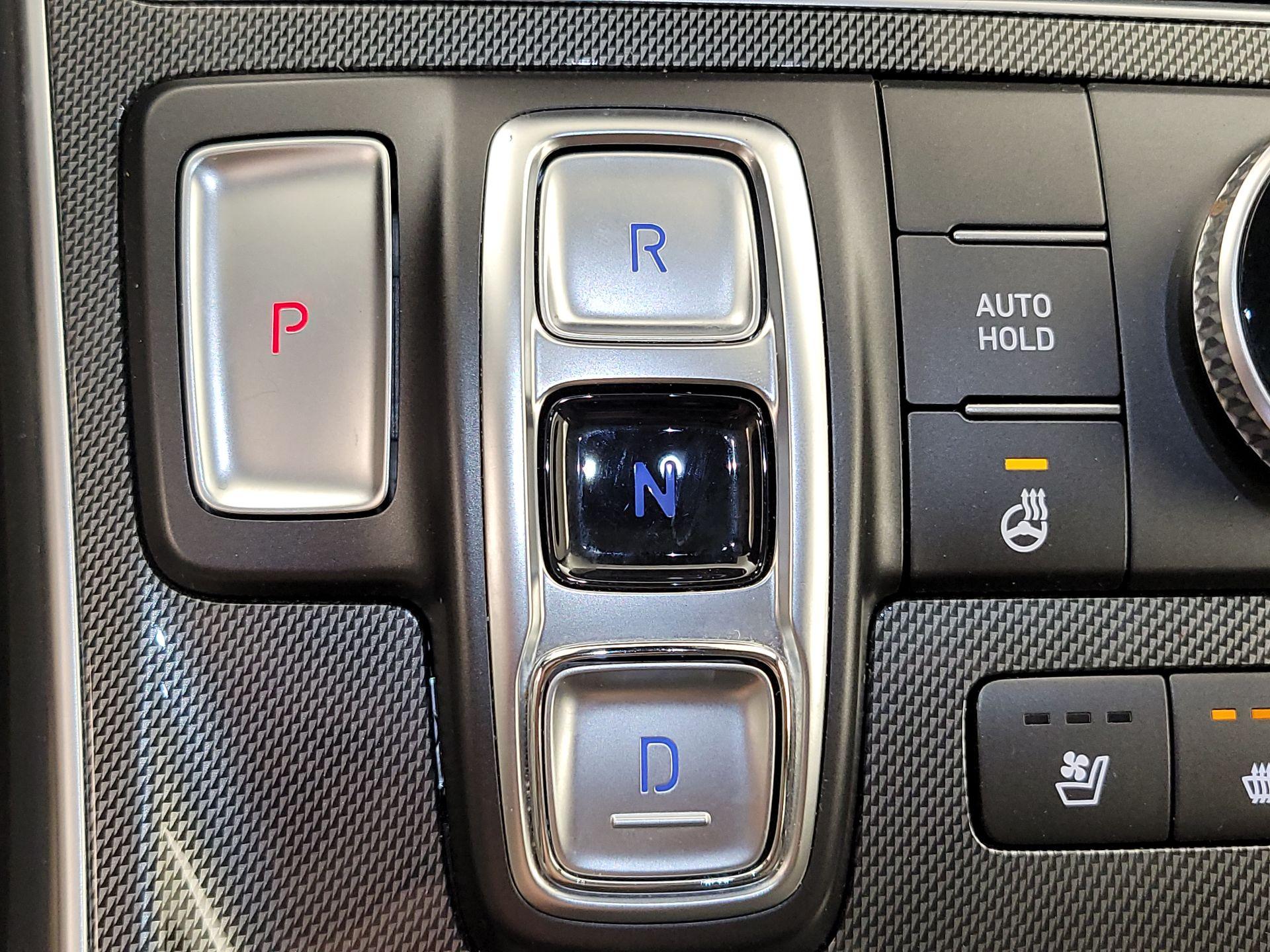 Thumbnail: 2023 Hyundai Santa Fe - 18