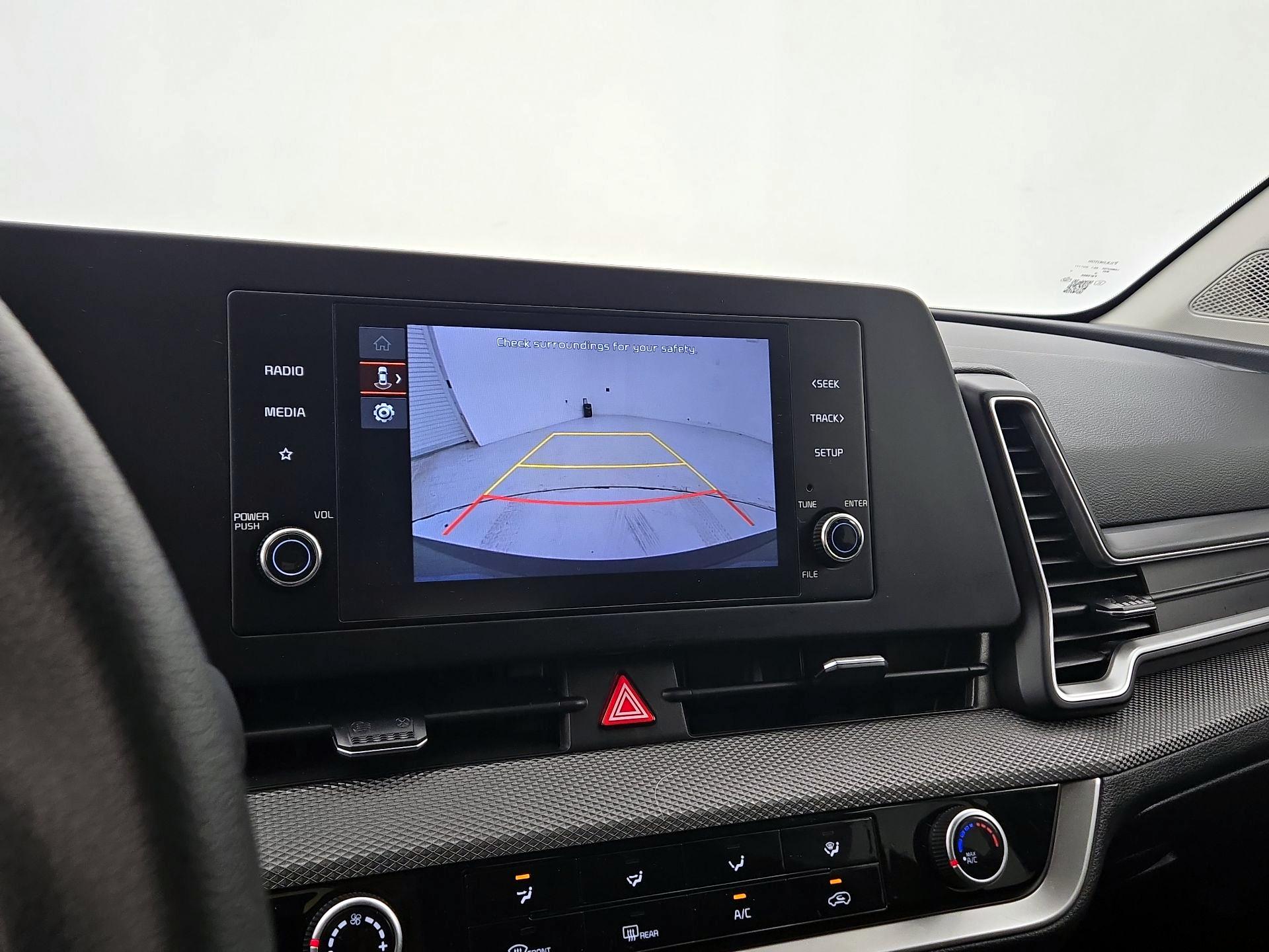 Thumbnail: 2024 Kia Sportage - 14