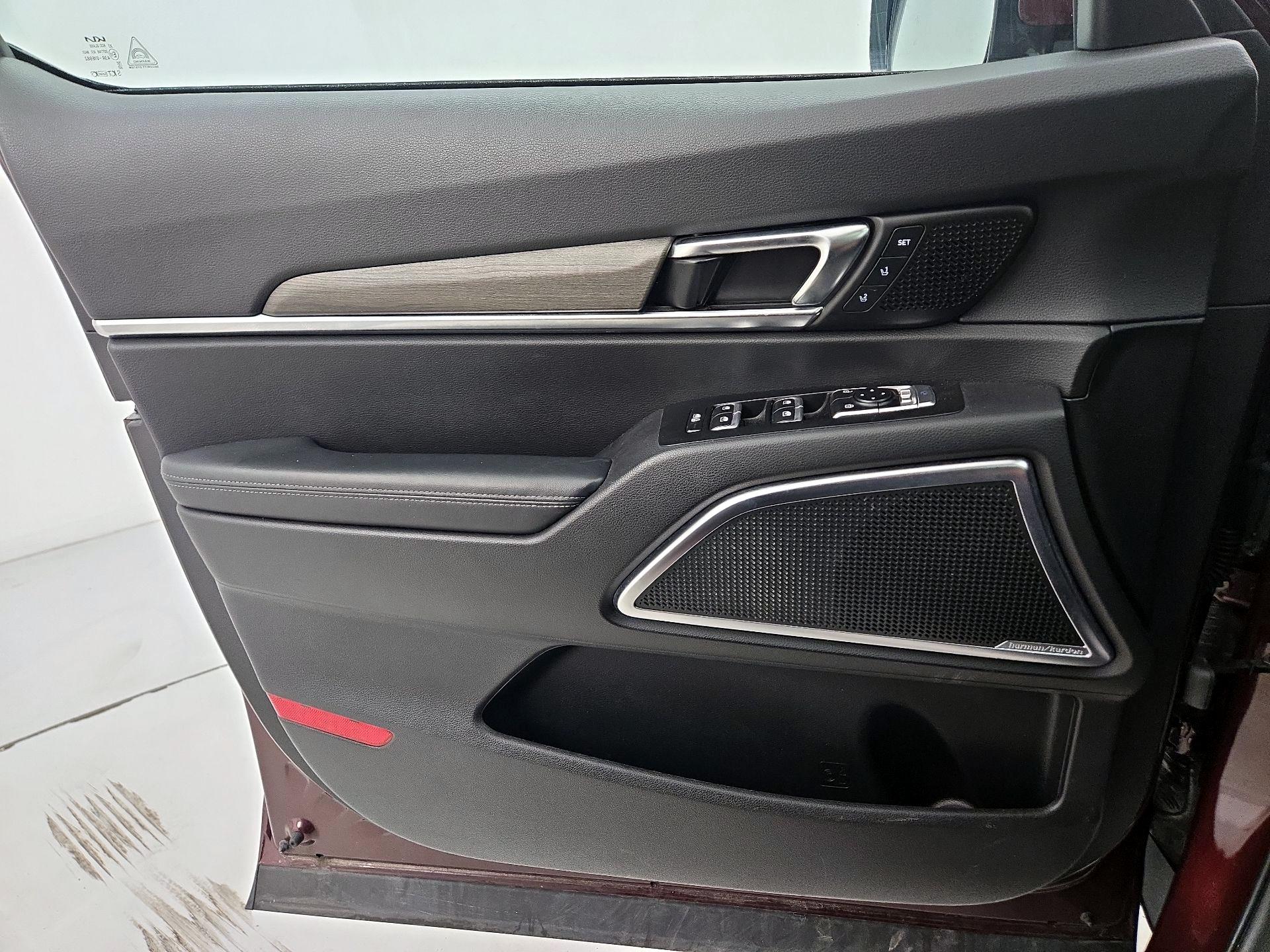 Thumbnail: 2022 Kia Telluride - 12