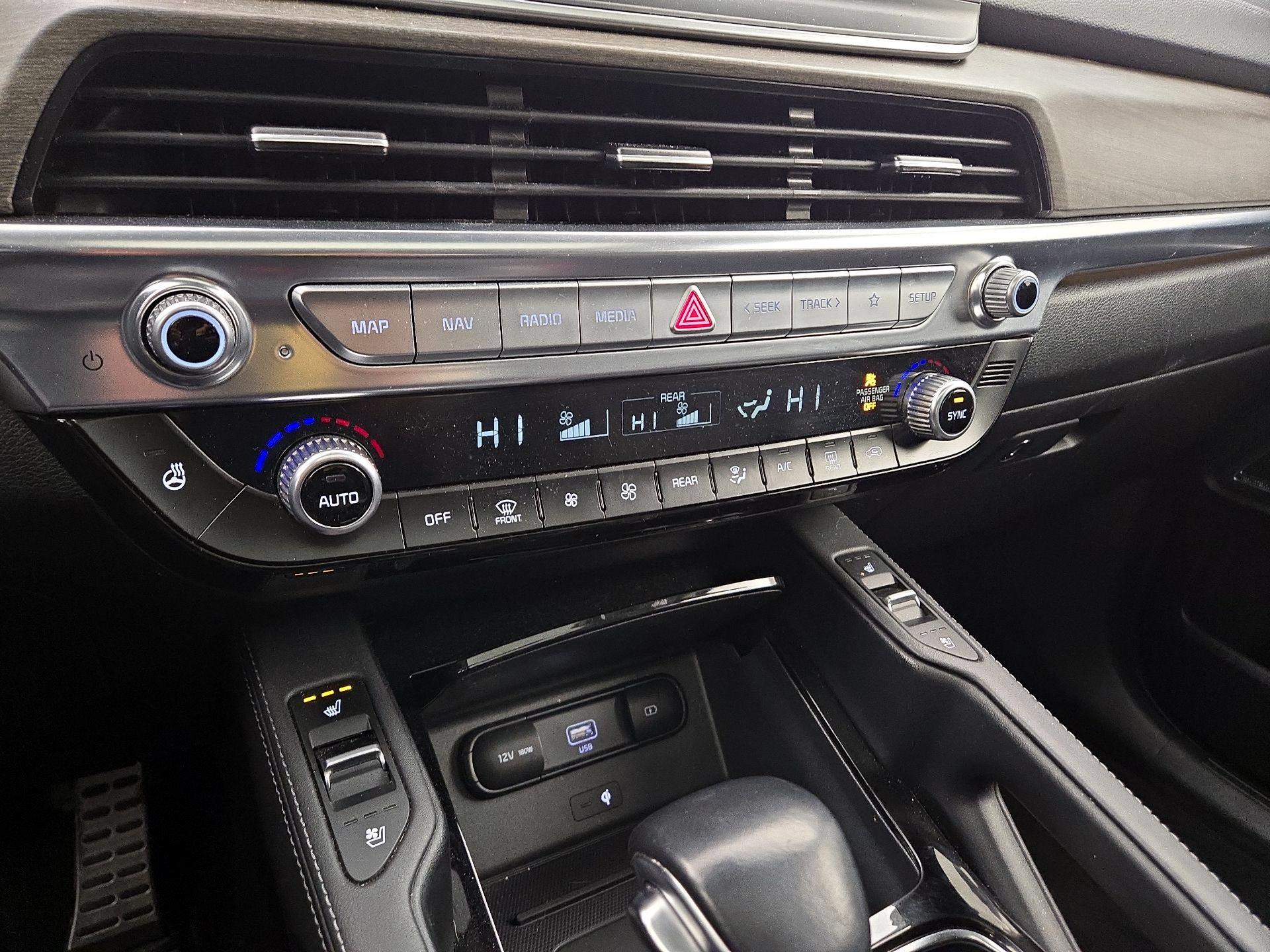 Thumbnail: 2022 Kia Telluride - 17