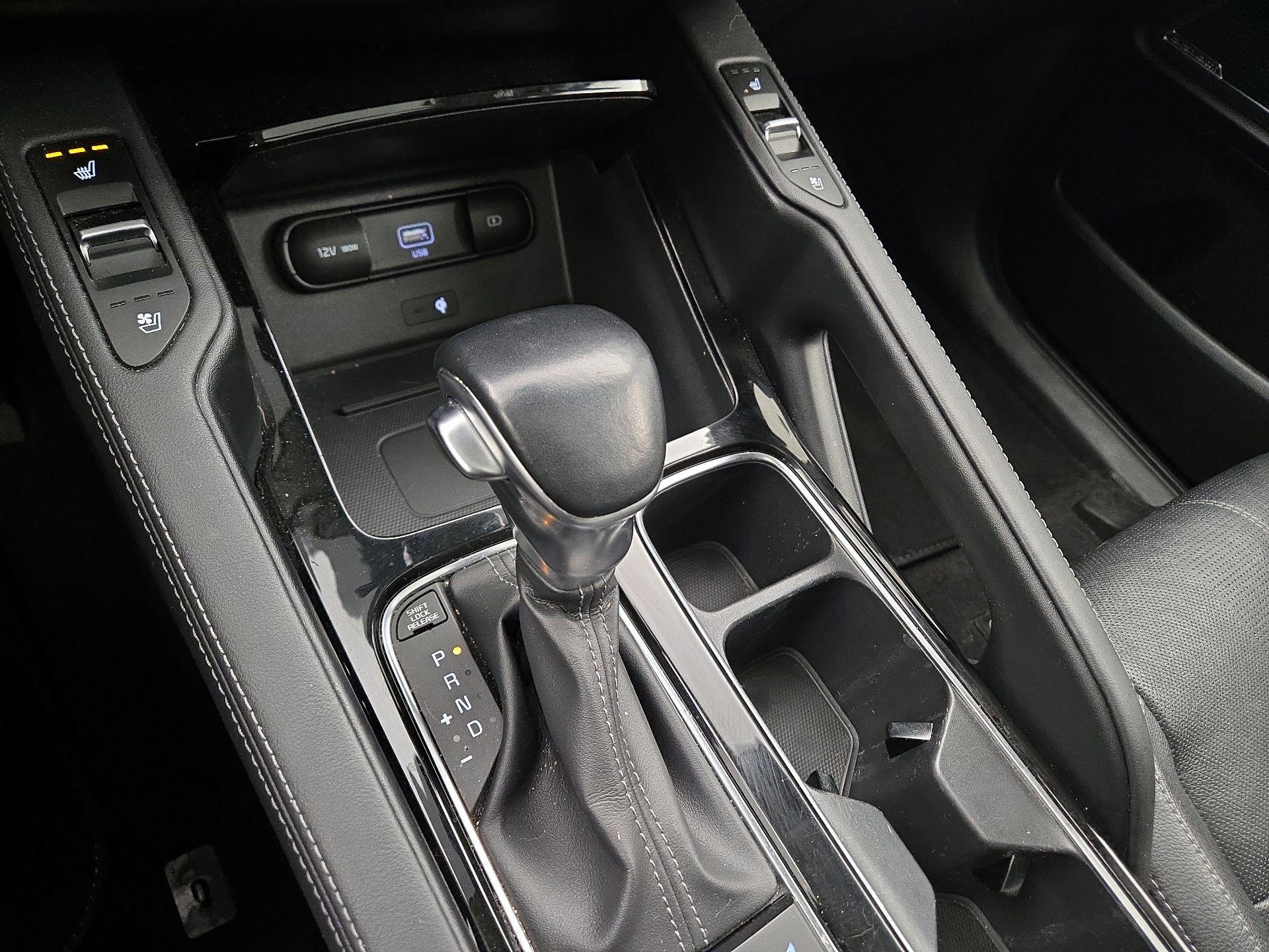 Thumbnail: 2022 Kia Telluride - 18