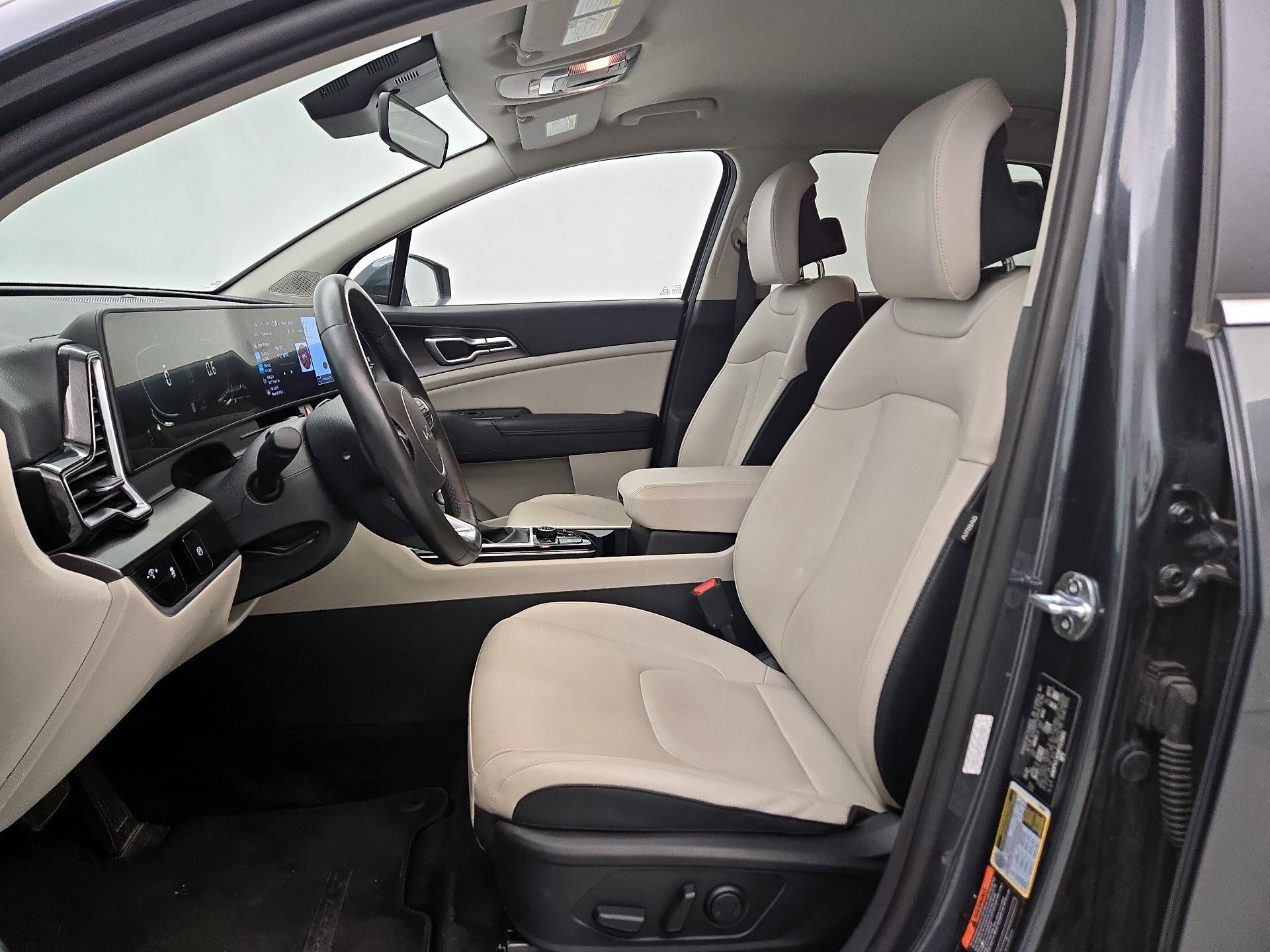 Thumbnail: 2023 Kia Sportage - 11