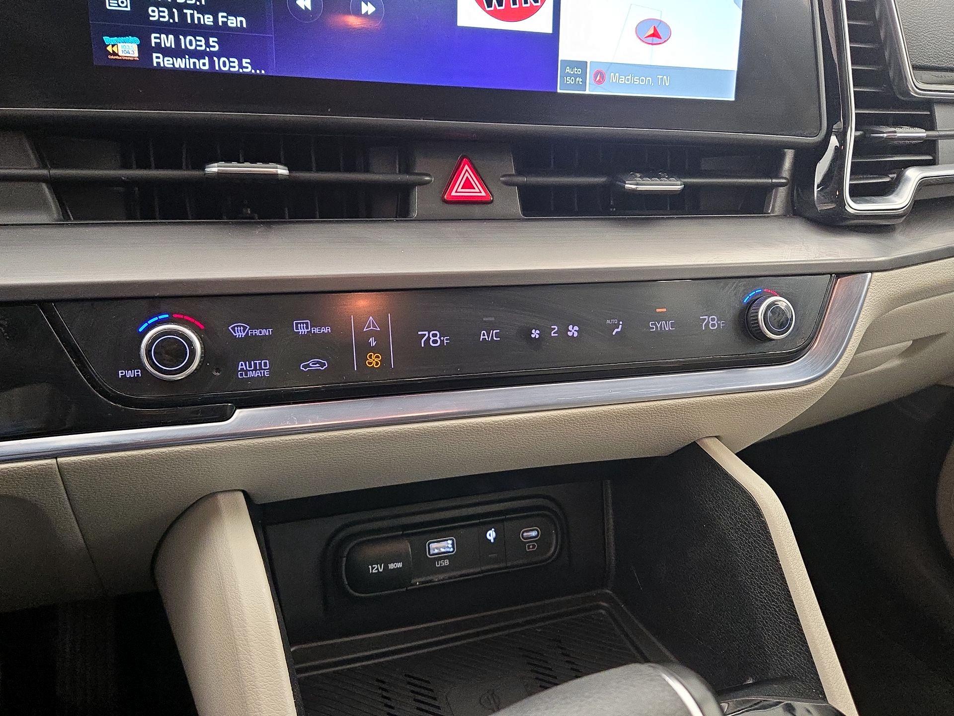 Thumbnail: 2023 Kia Sportage - 17