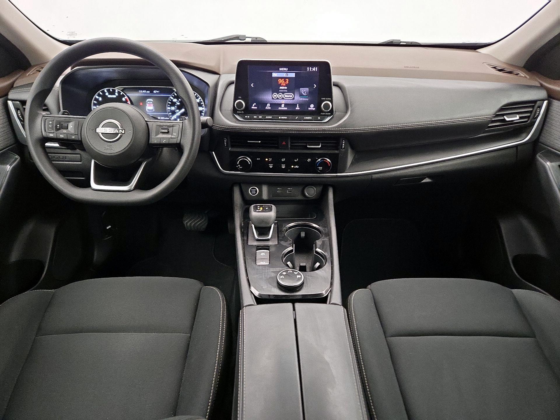 Thumbnail: 2023 Nissan Rogue - 9