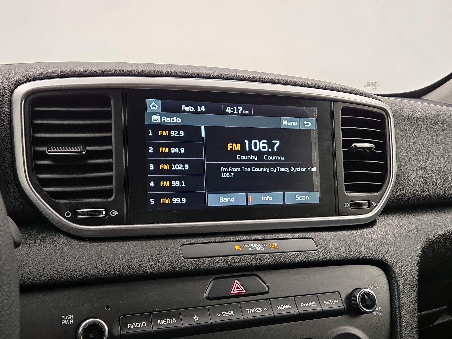 Thumbnail: 2020 Kia Sportage - 15