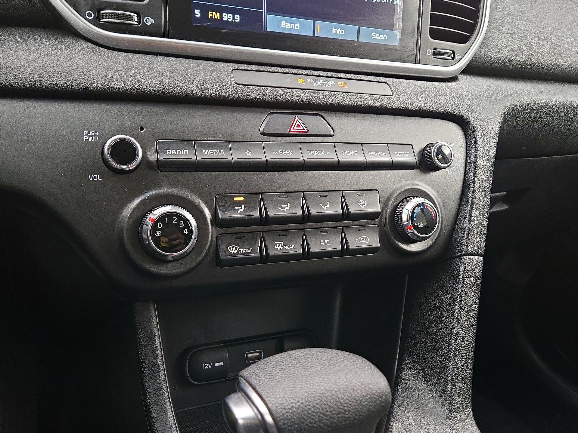 Thumbnail: 2020 Kia Sportage - 16