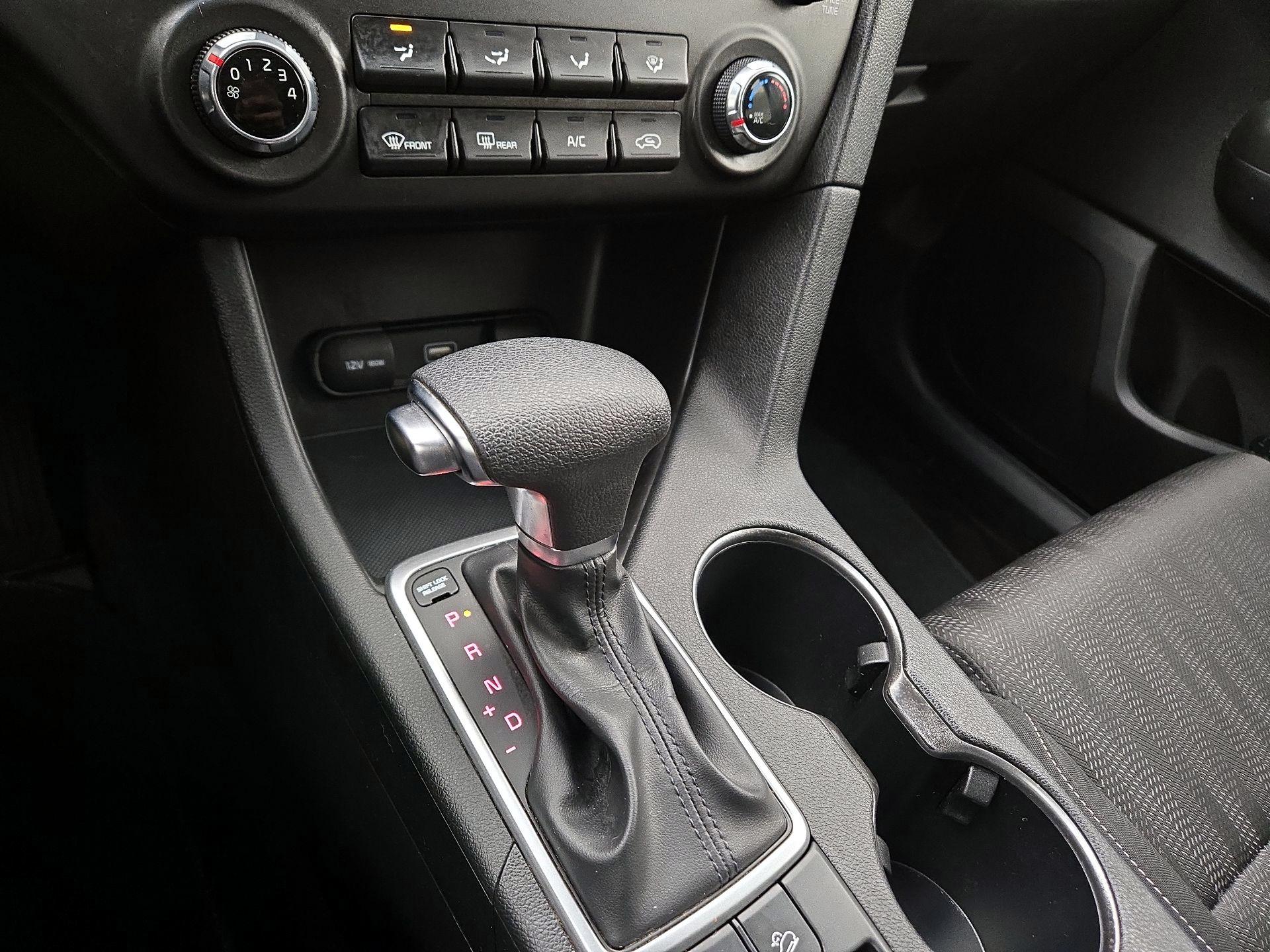 Thumbnail: 2020 Kia Sportage - 17