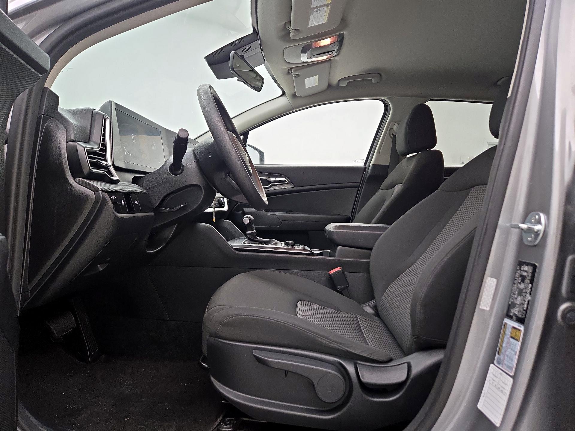 Thumbnail: 2024 Kia Sportage - 11