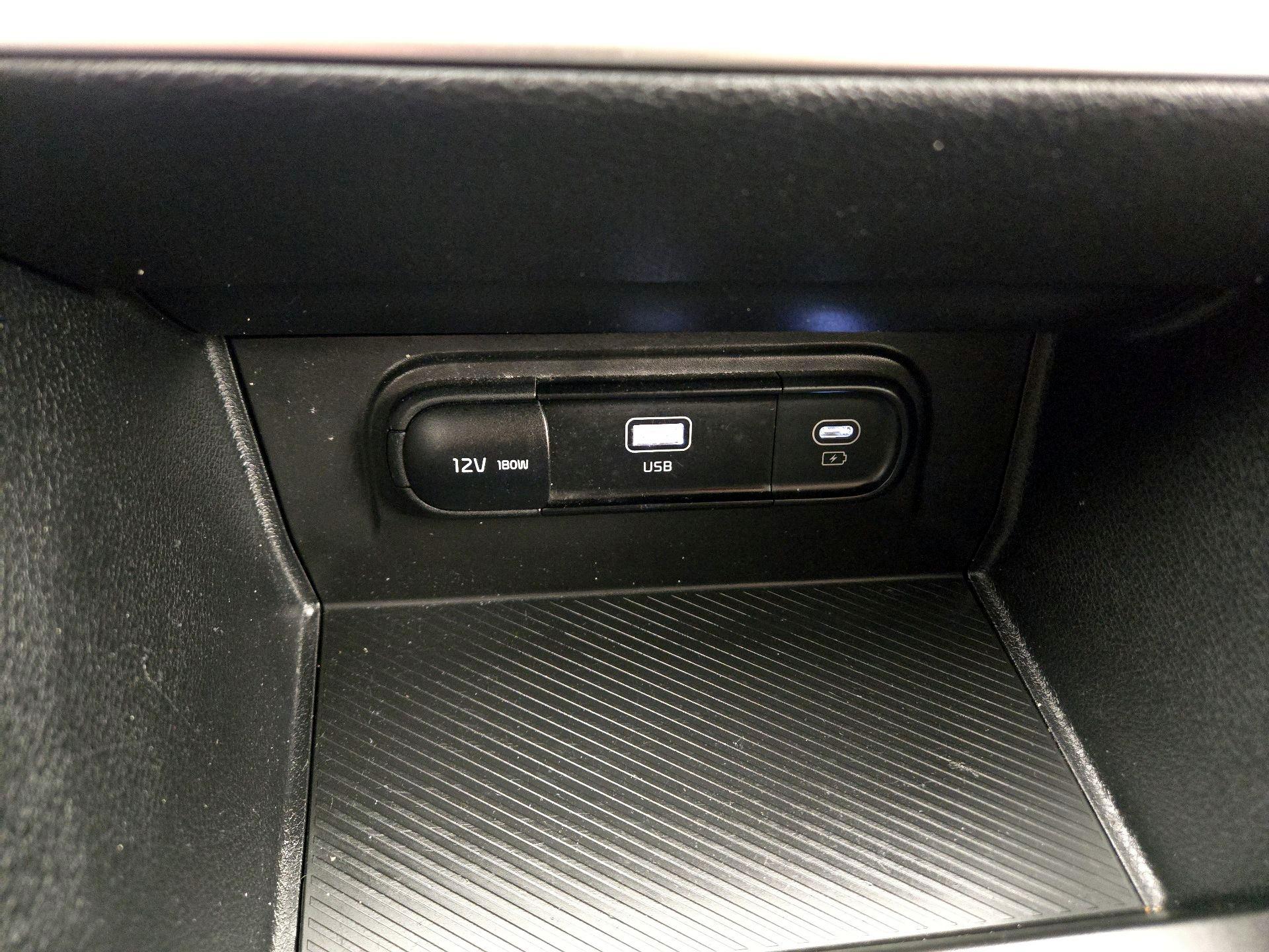 Thumbnail: 2024 Kia Sportage - 18