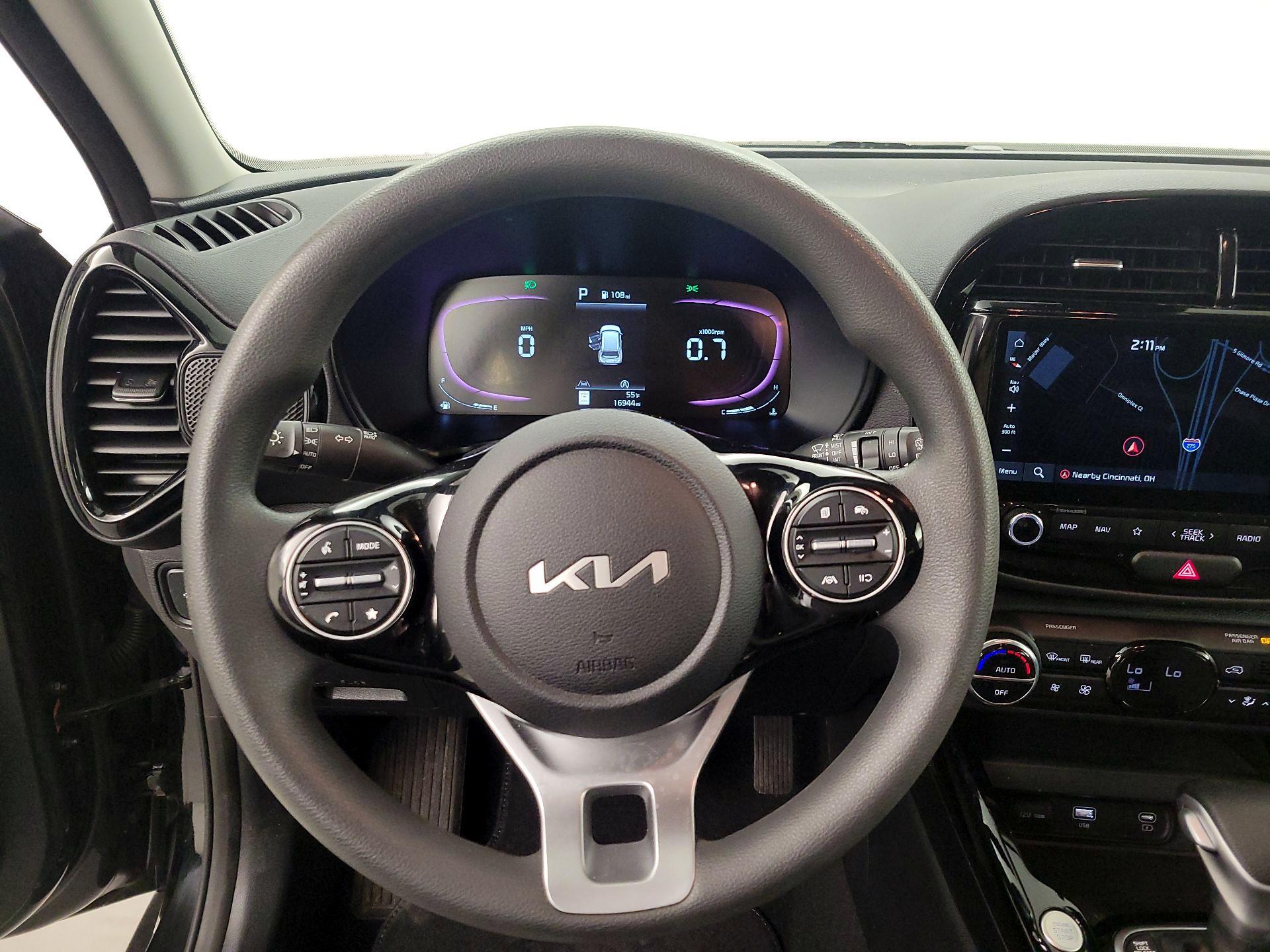 Thumbnail: 2023 Kia Soul - 10