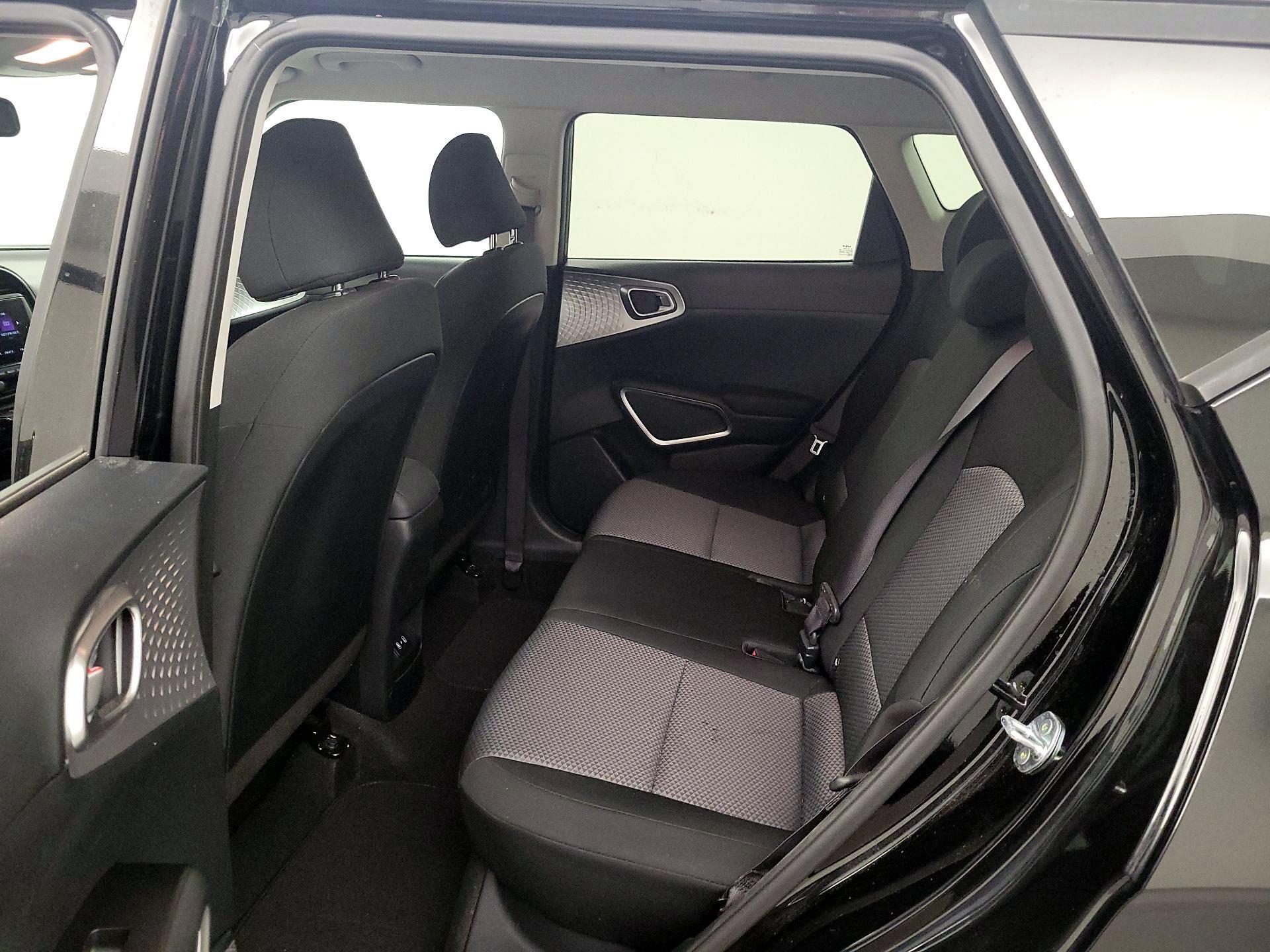 Thumbnail: 2023 Kia Soul - 20