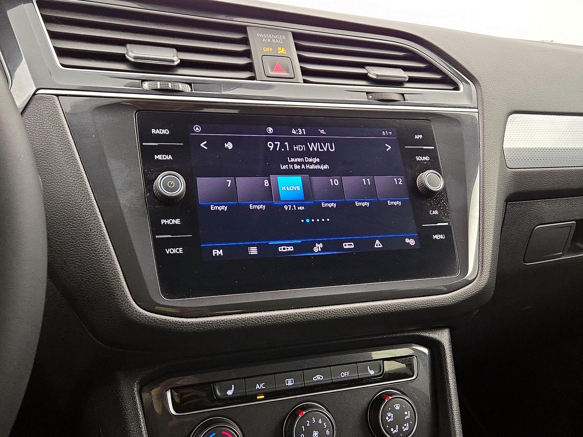 Thumbnail: 2024 Volkswagen Tiguan - 15