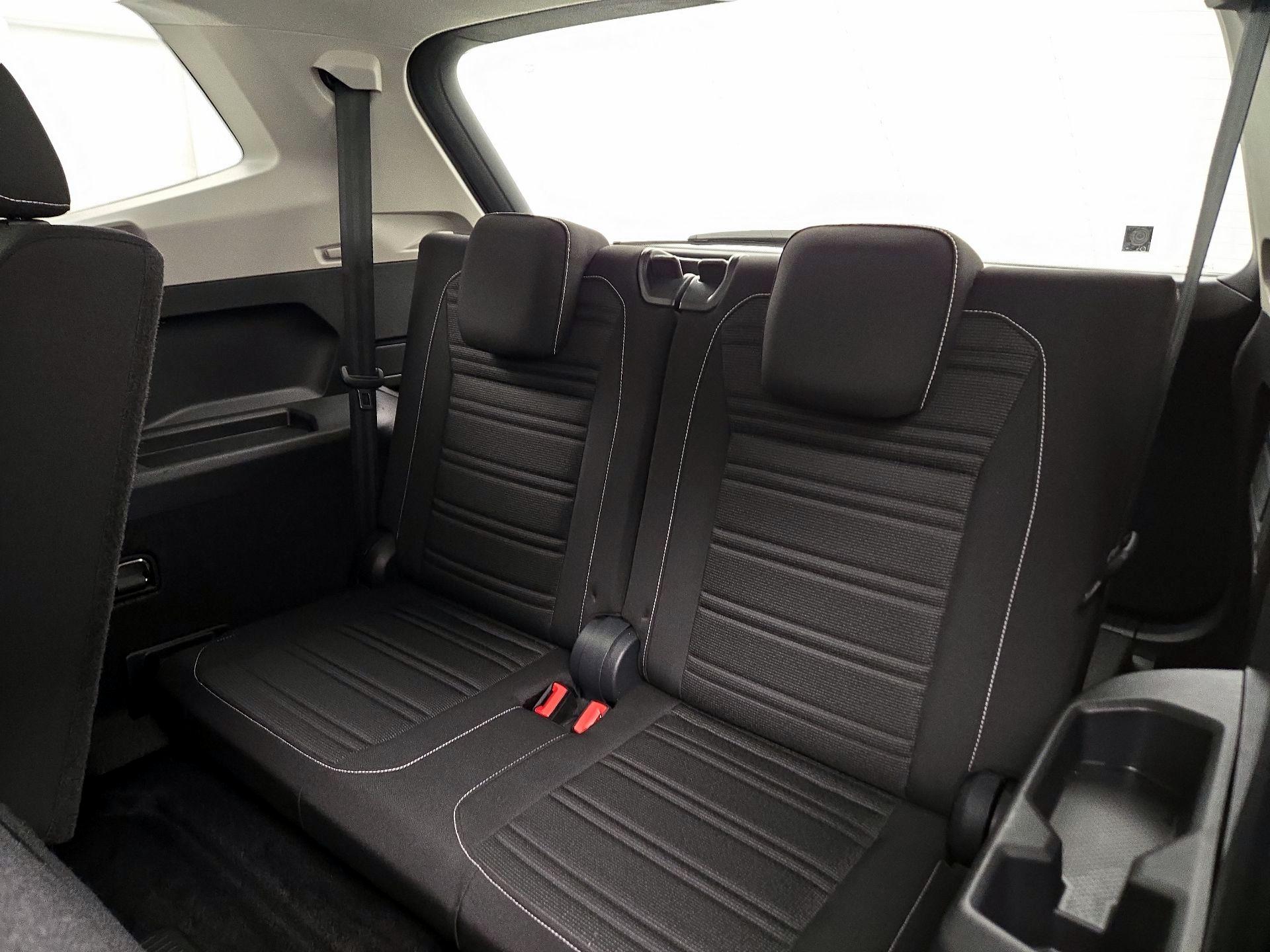 Thumbnail: 2024 Volkswagen Tiguan - 20