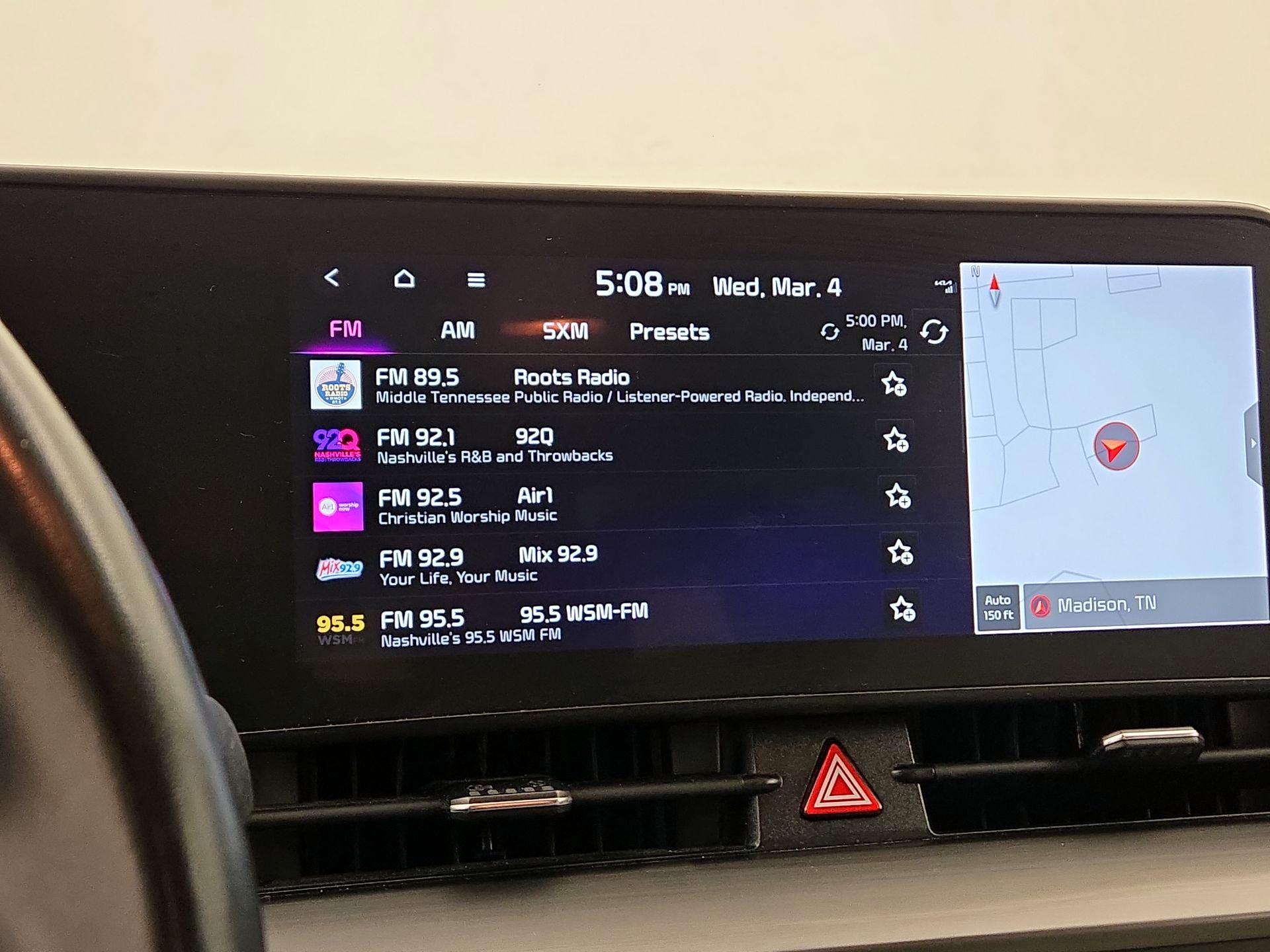 Thumbnail: 2023 Kia Sportage - 16