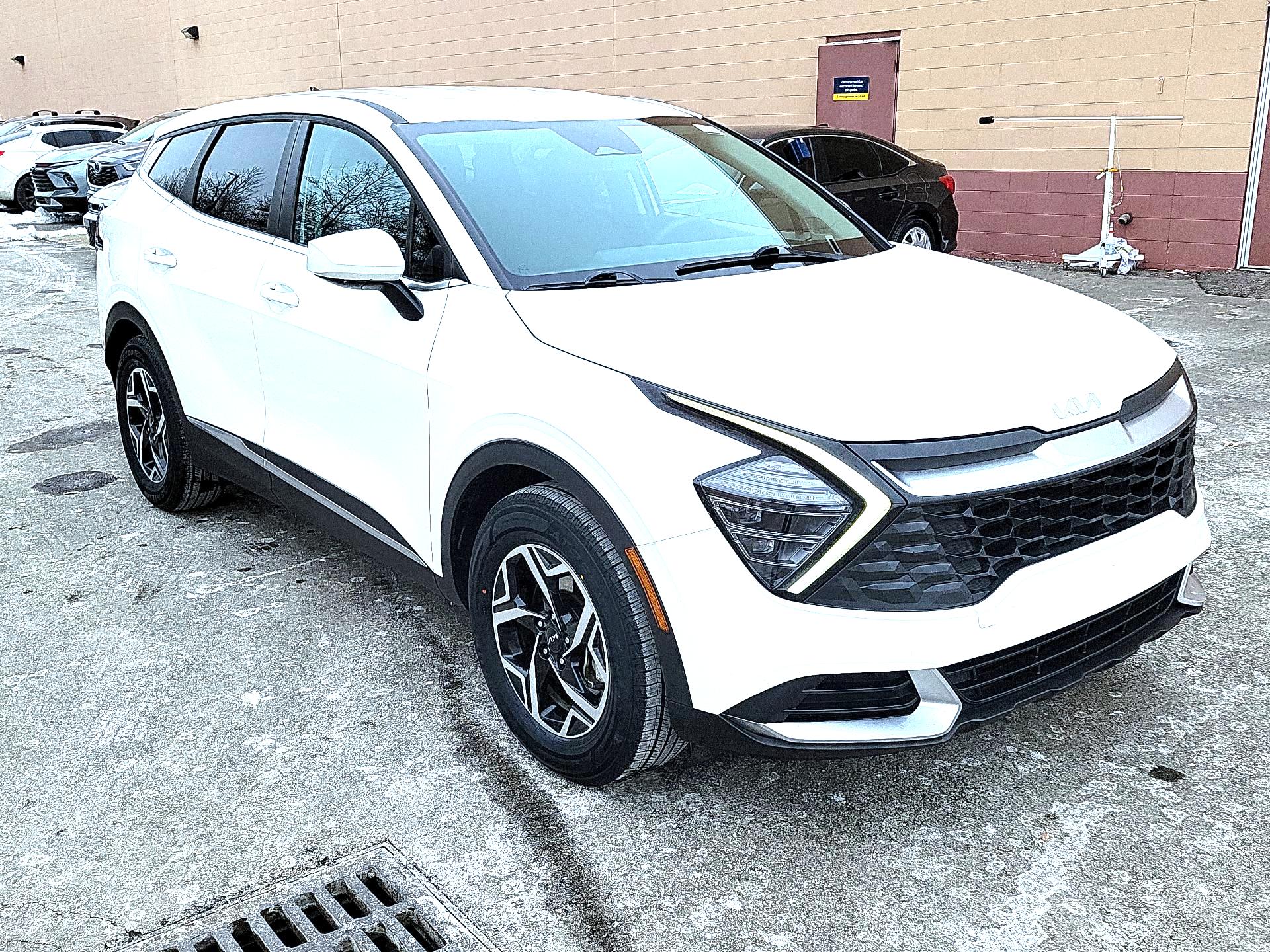 Thumbnail: 2024 Kia Sportage - 1