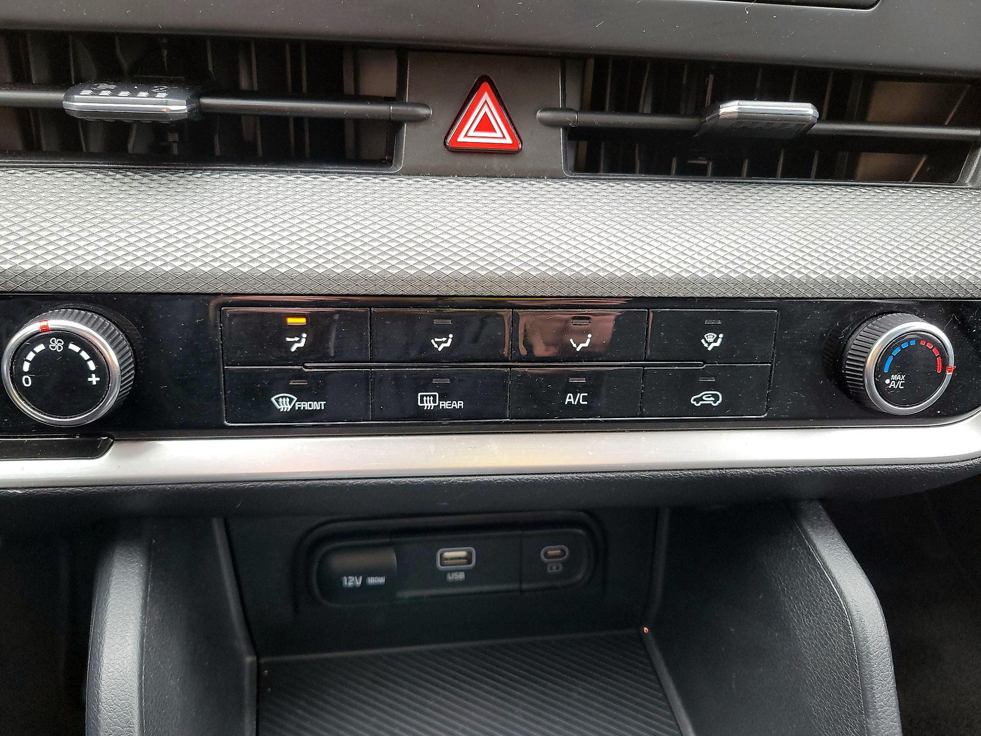 Thumbnail: 2024 Kia Sportage - 14