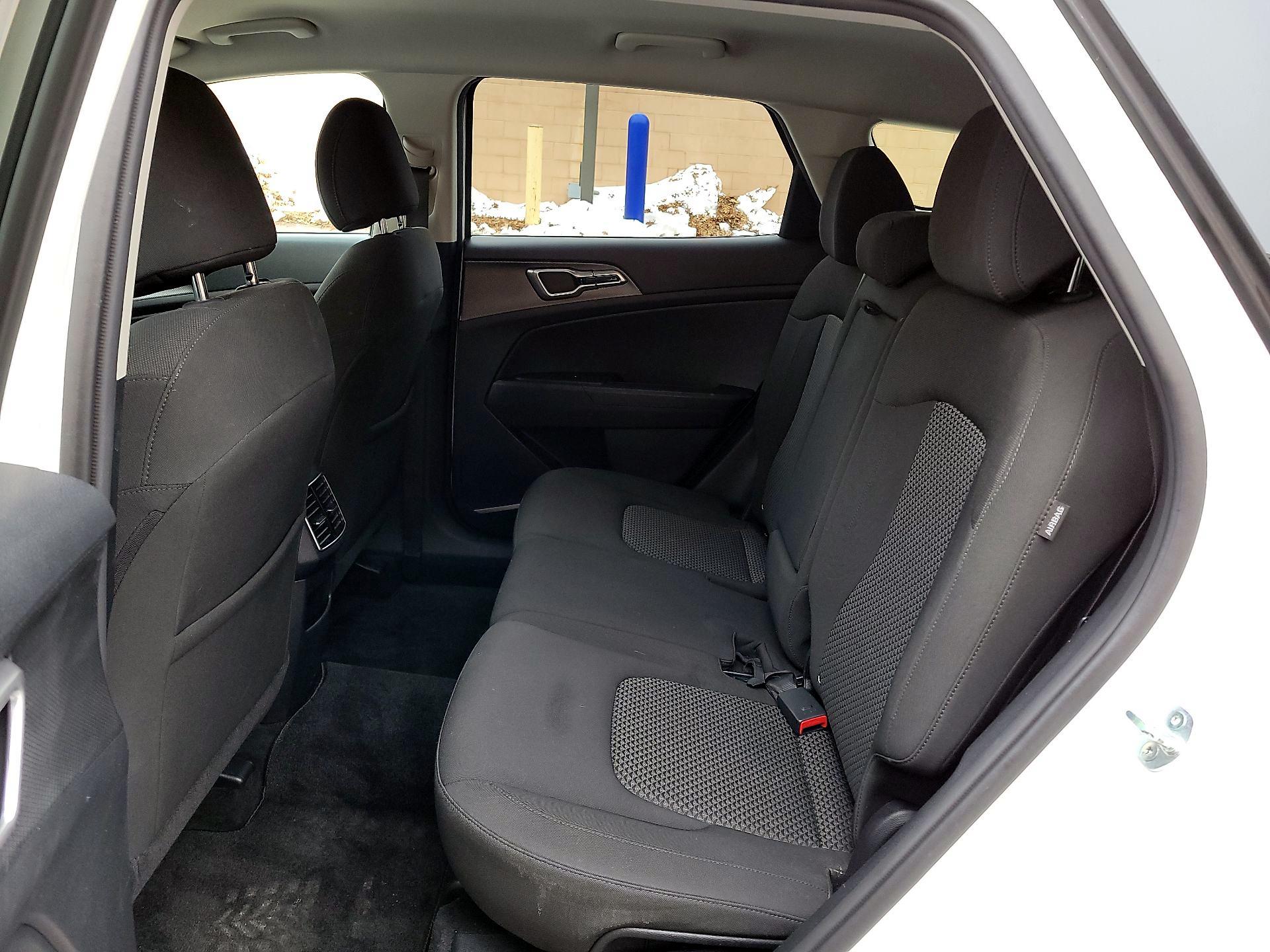 Thumbnail: 2024 Kia Sportage - 17