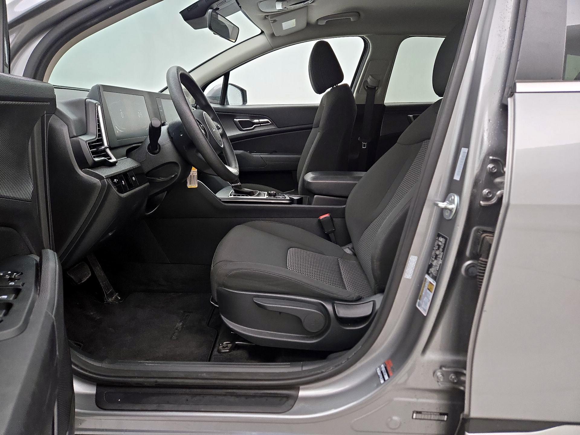 Thumbnail: 2024 Kia Sportage - 11