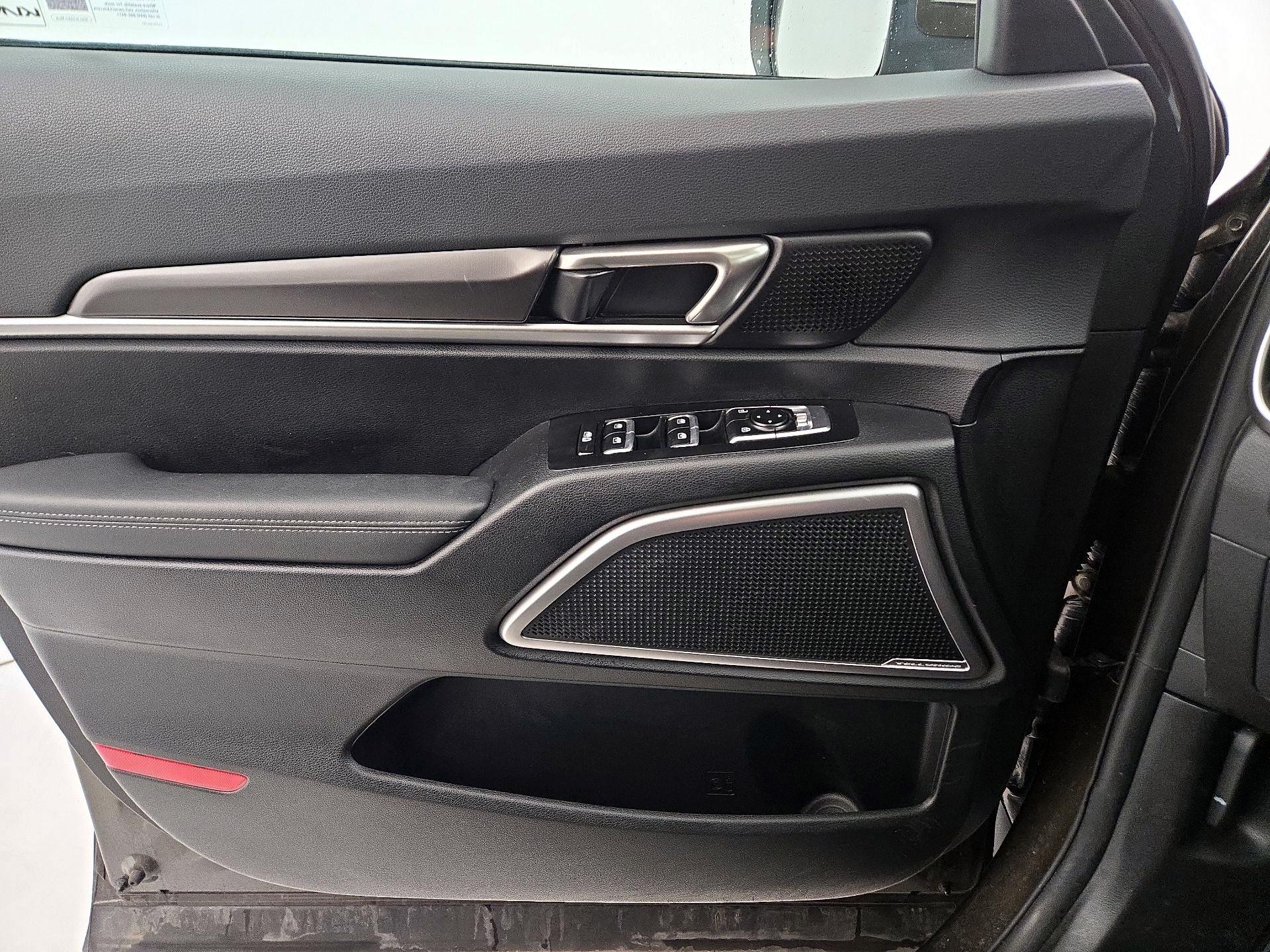 Thumbnail: 2023 Kia Telluride - 12