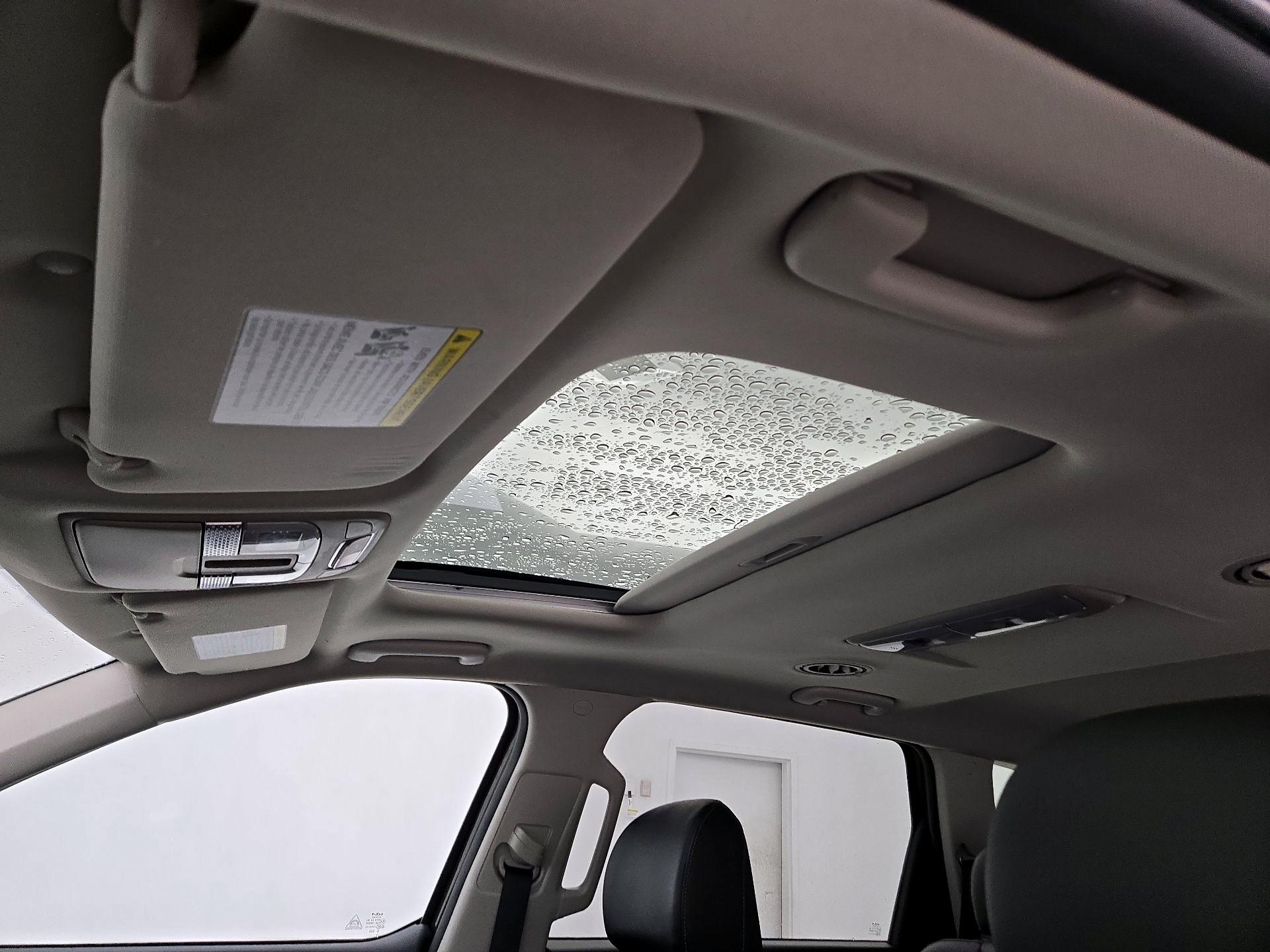 Thumbnail: 2023 Kia Telluride - 20